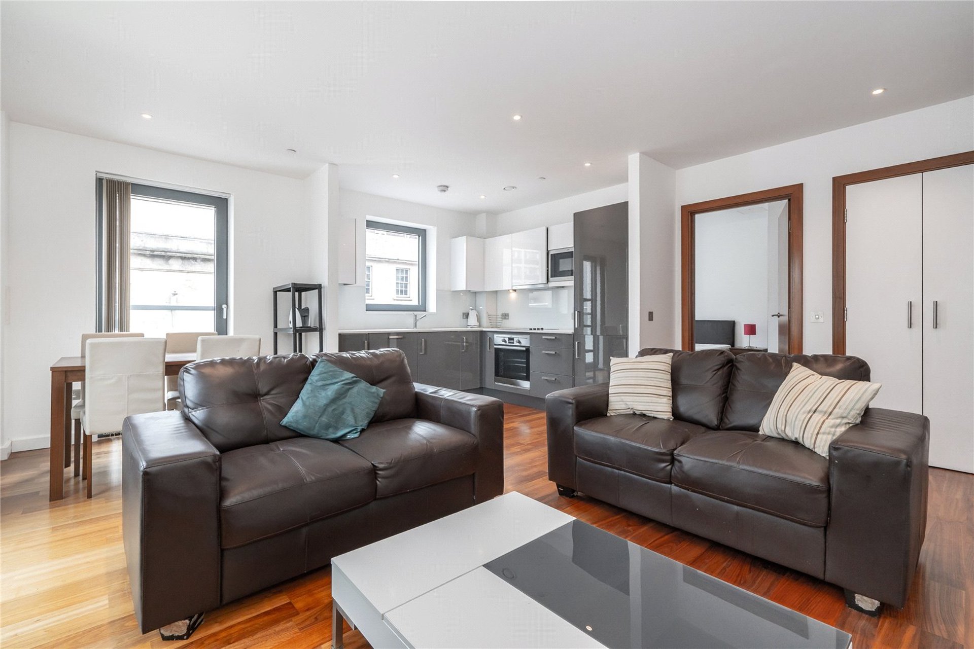 2/7, 110 West Nile Street, City Centre, Glasgow, G1 2QA - Picture #2