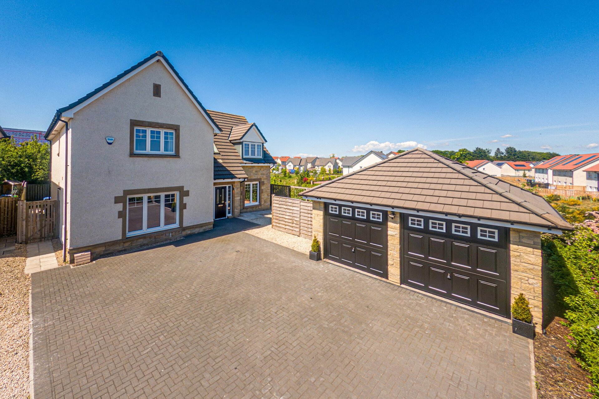 7 Sandwick Crescent, Newton Mearns, Glasgow, G77 5WU - Picture #1