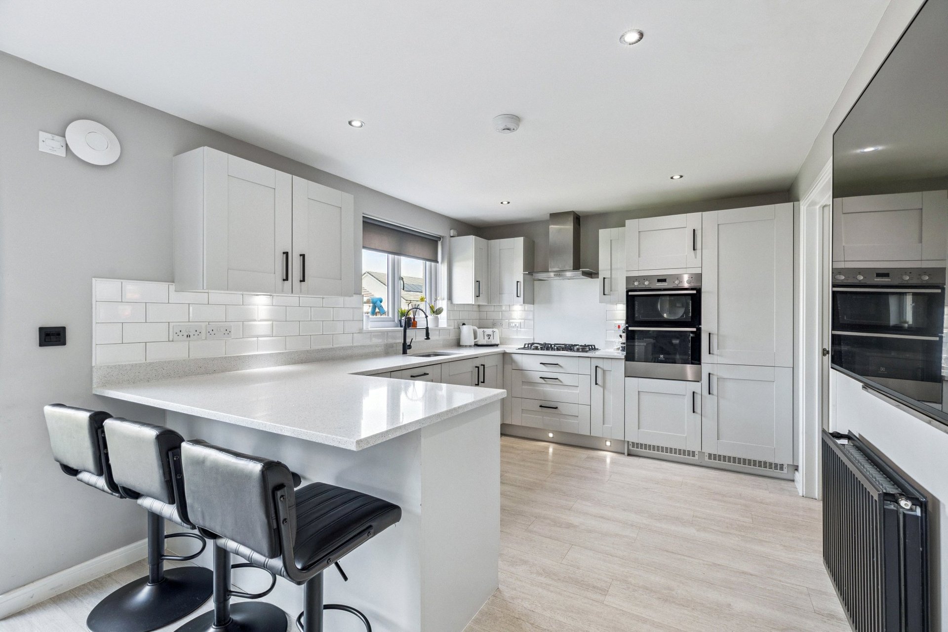 20 Sandray Gardens, Newton Mearns, Glasgow, East Renfrewshire, G77 5GX - Picture #8