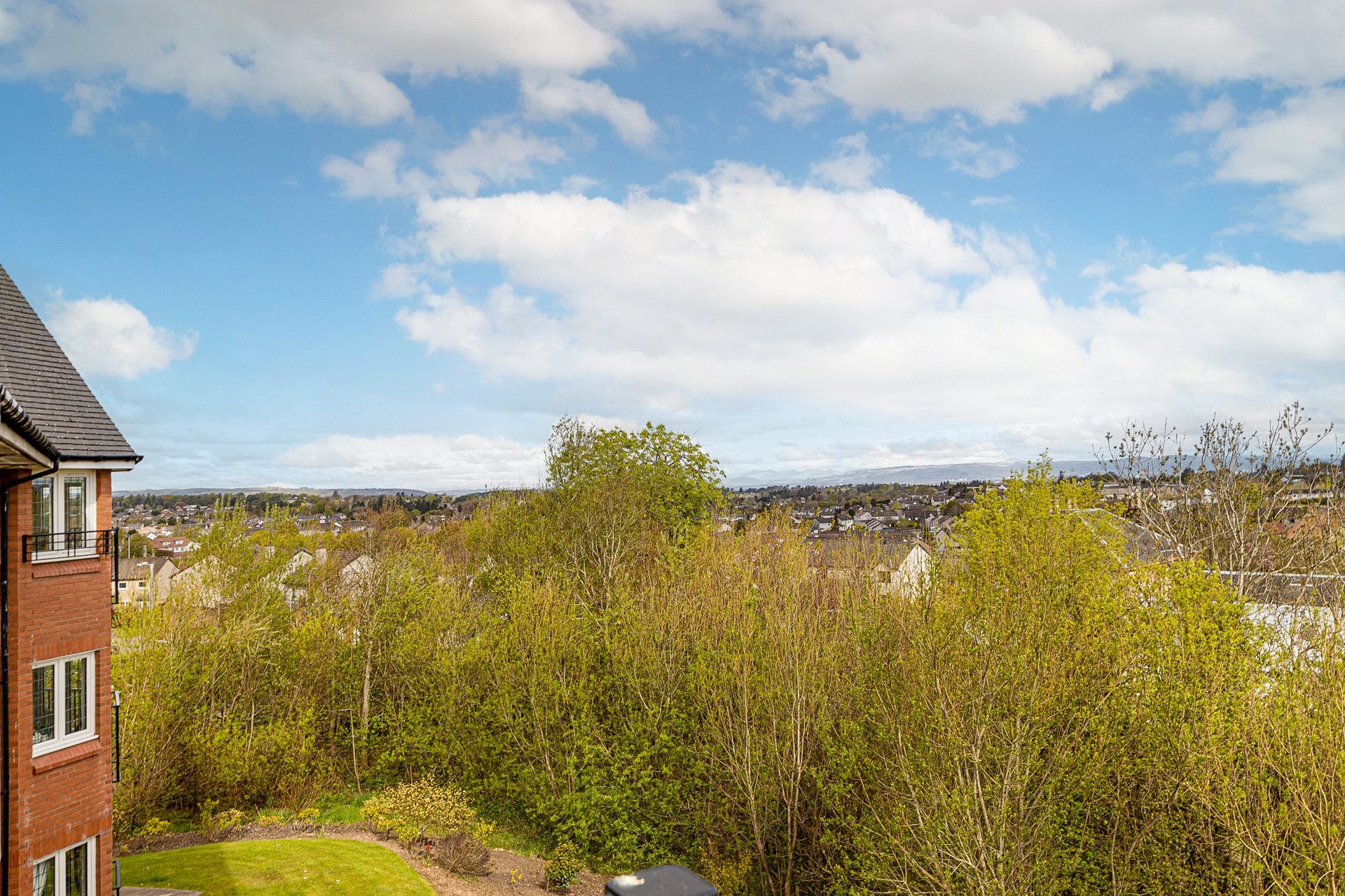 2/1, 4 Aldton Court, Newton Mearns, Glasgow, East Renfrewshire, G77 5UU - Picture #31
