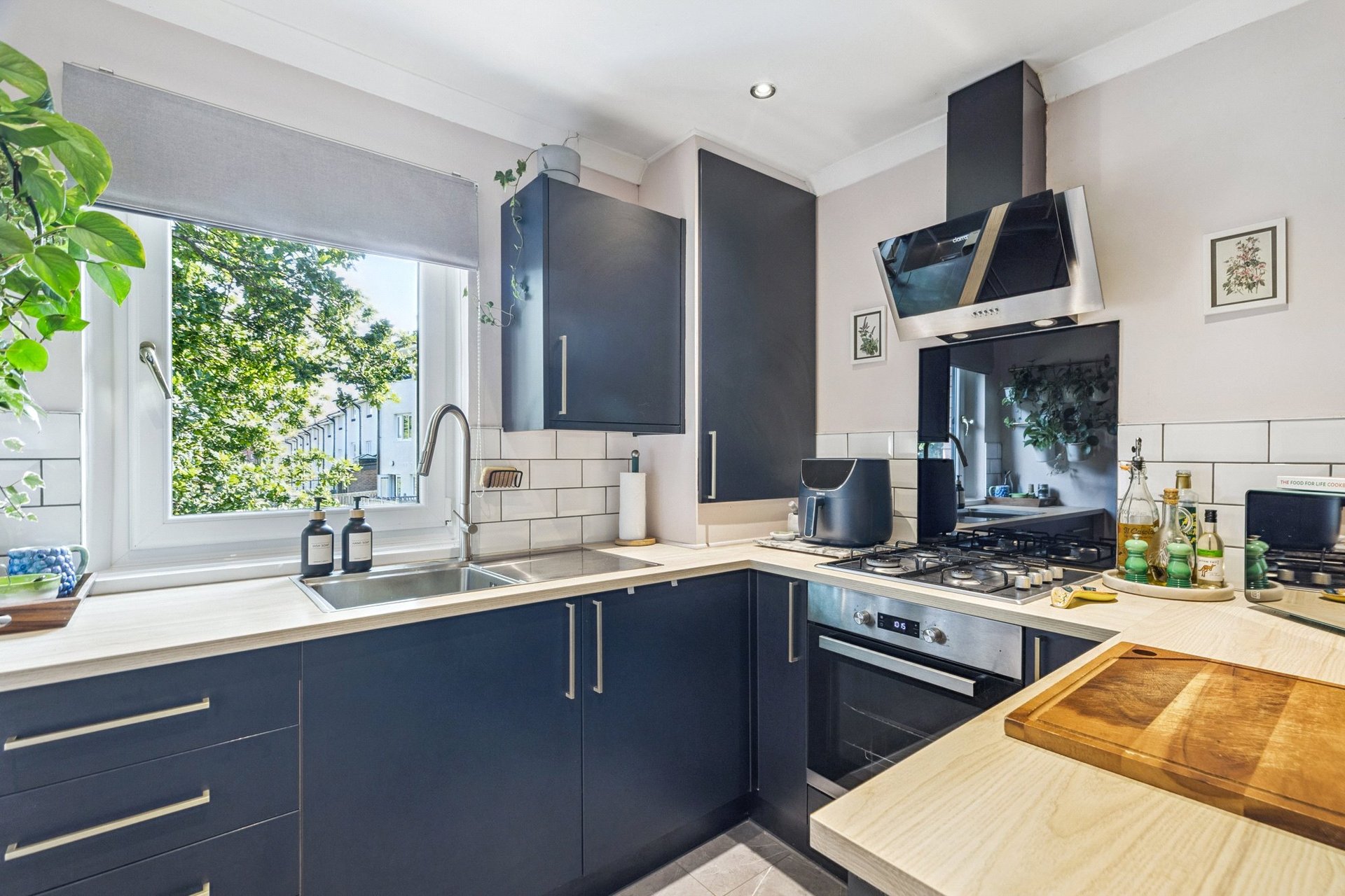19 Brunton Street, Cathcart, Glasgow, G44 3DX - Picture #10