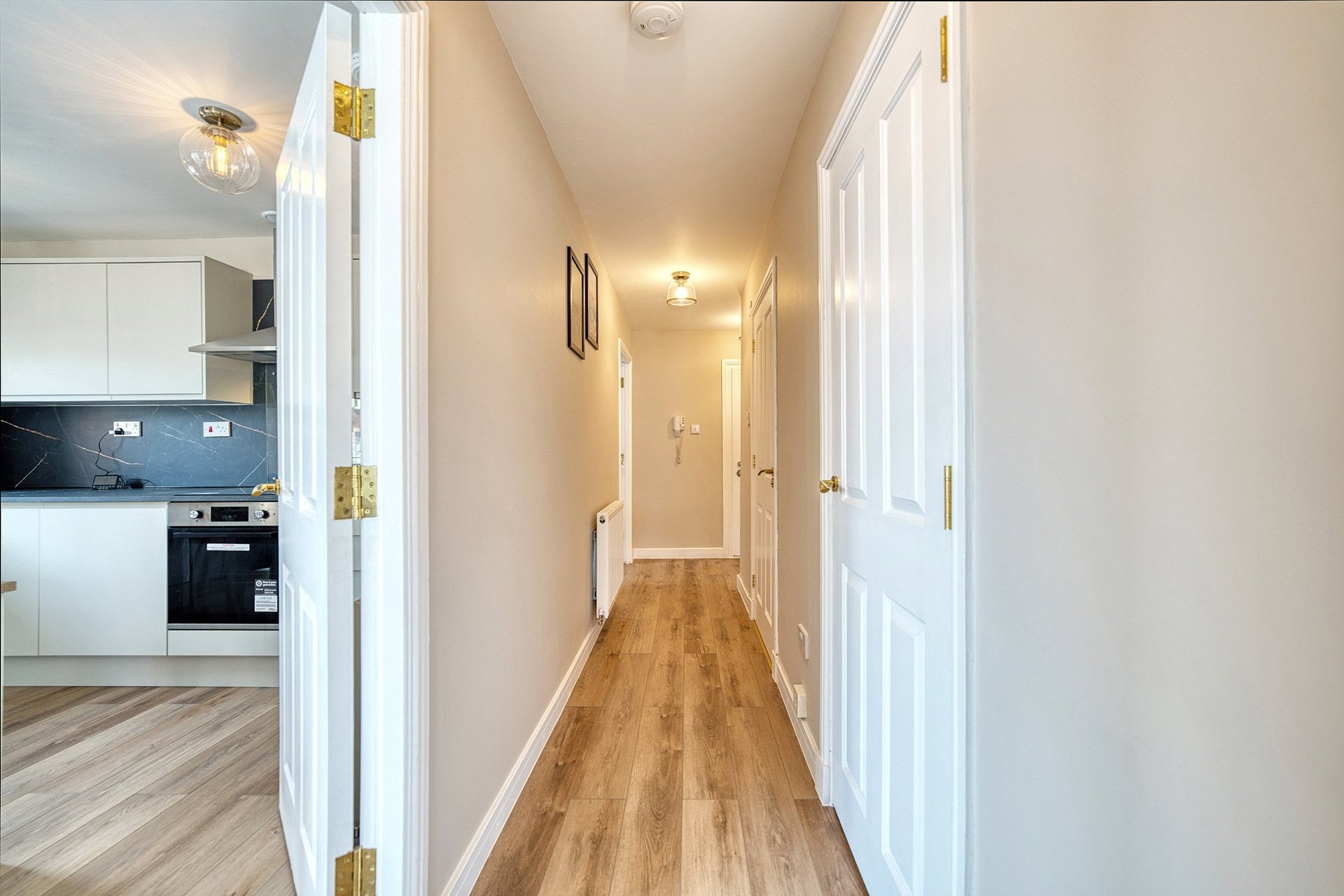 Flat 2/3, Regency Apartments, 220 Howard Street, City Centre, Glasgow, G1 5HE - Picture #17