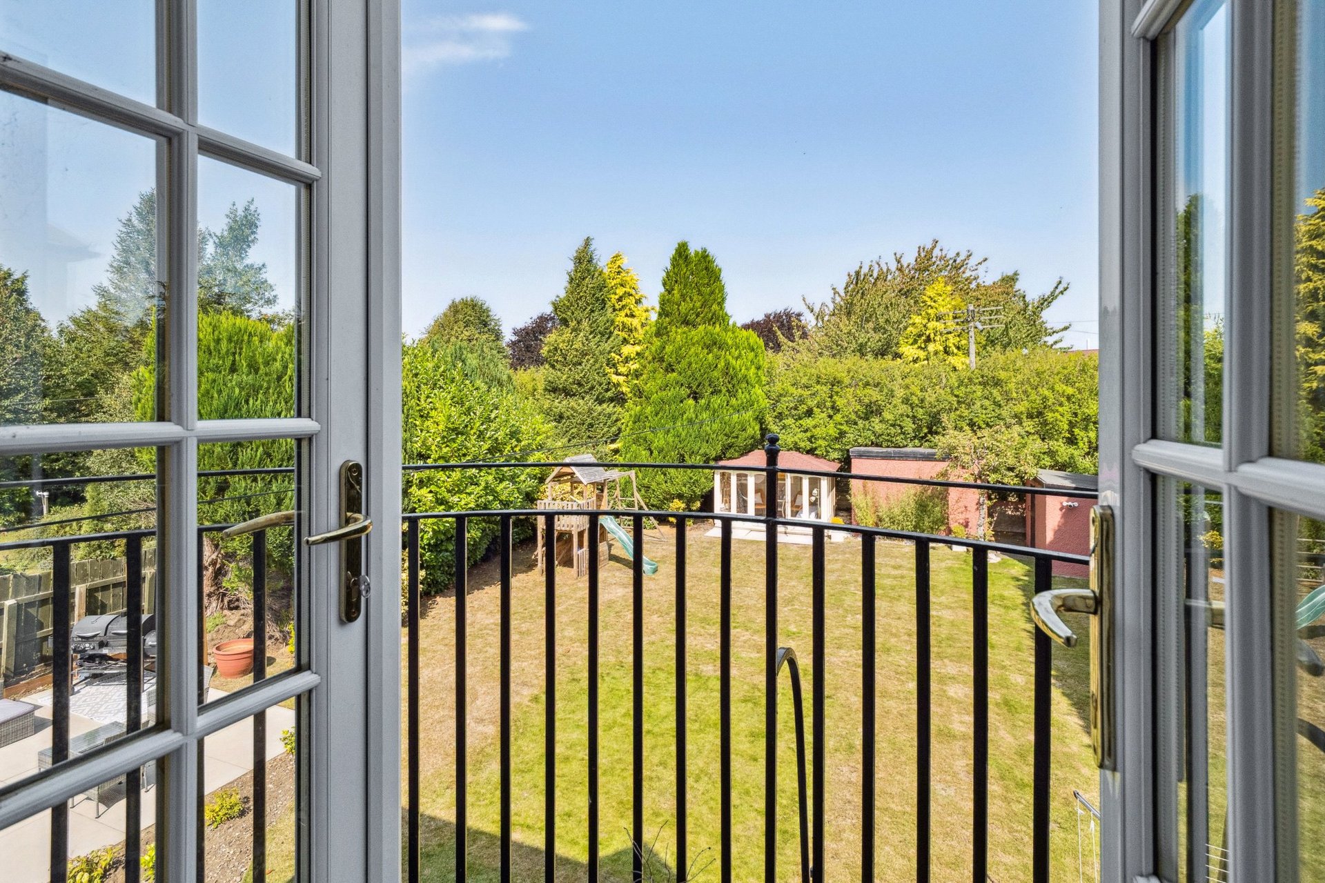 2 Cammo Gardens, Midlothian, EH4 8EH - Picture #3