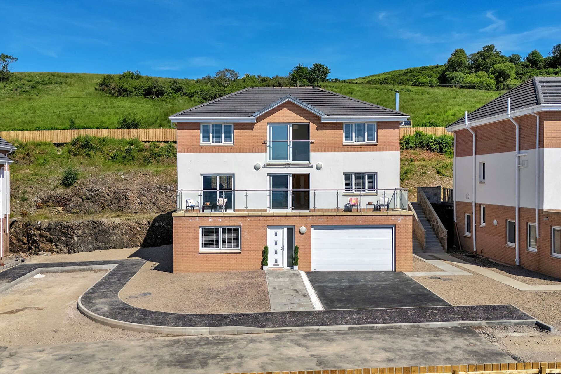 Holymount View, 6 Kyle View, Kilcreggan, Helensburgh, Argyll and Bute, G84 0HD - Picture #1