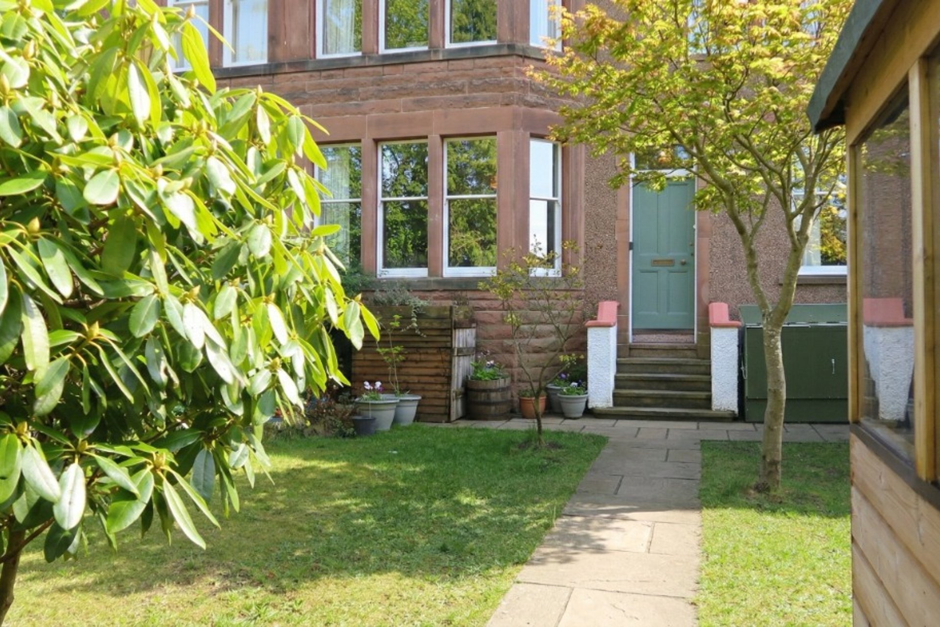 15 Greenbank Drive, Greenbank, Edinburgh, EH10 5RE - Picture #1