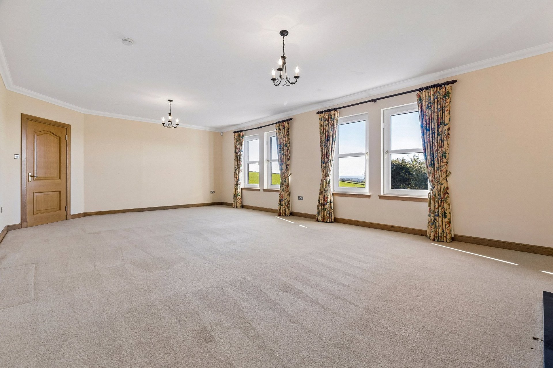 Cairnview, Carluke, South Lanarkshire, ML8 4QR - Picture #13