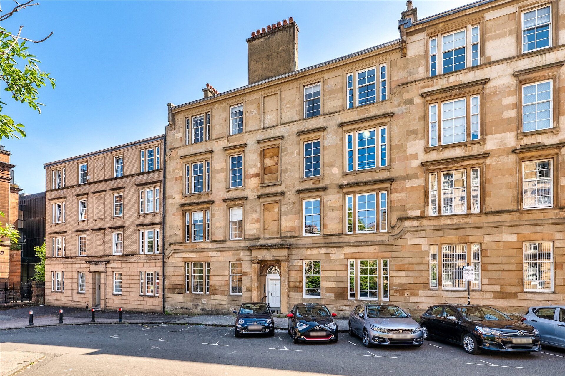 3/2, 30 Willowbank Street, Woodlands, Glasgow, G3 6LZ - Picture #1