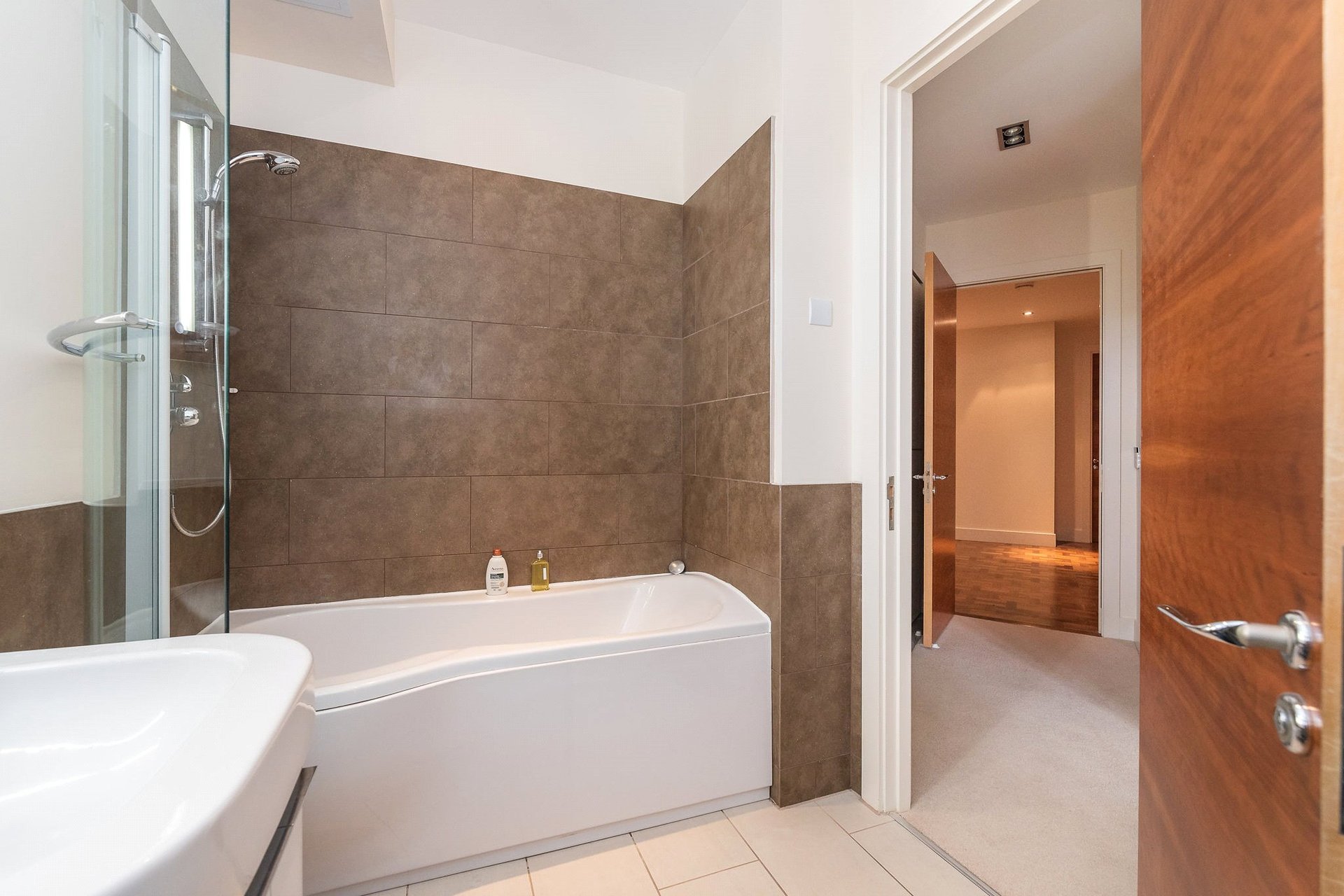 1/8 St Vincent Place, New Town, Edinburgh, EH3 5BQ - Picture #14