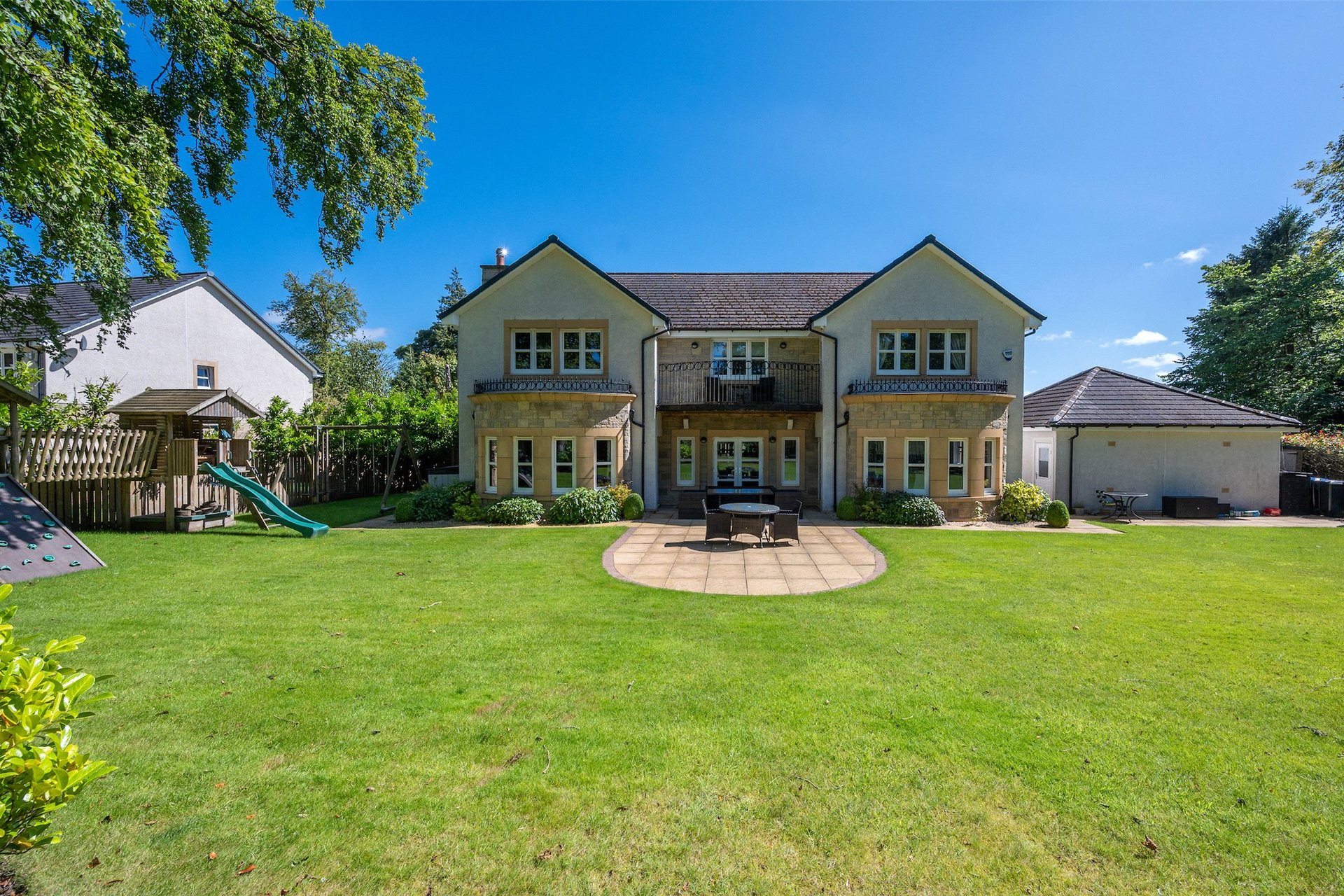 1 Rutherford Castle Green, West Linton, Scottish Borders, EH46 7AW - Picture #3