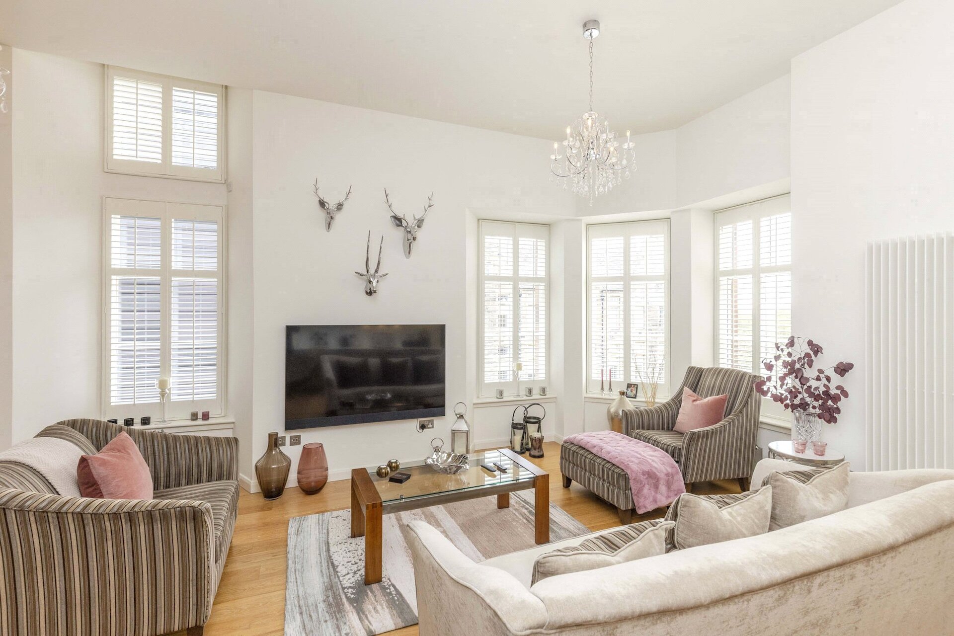 Flat 17, 13 Simpson Loan, Edinburgh, Midlothian, EH3 9GN - Picture #1
