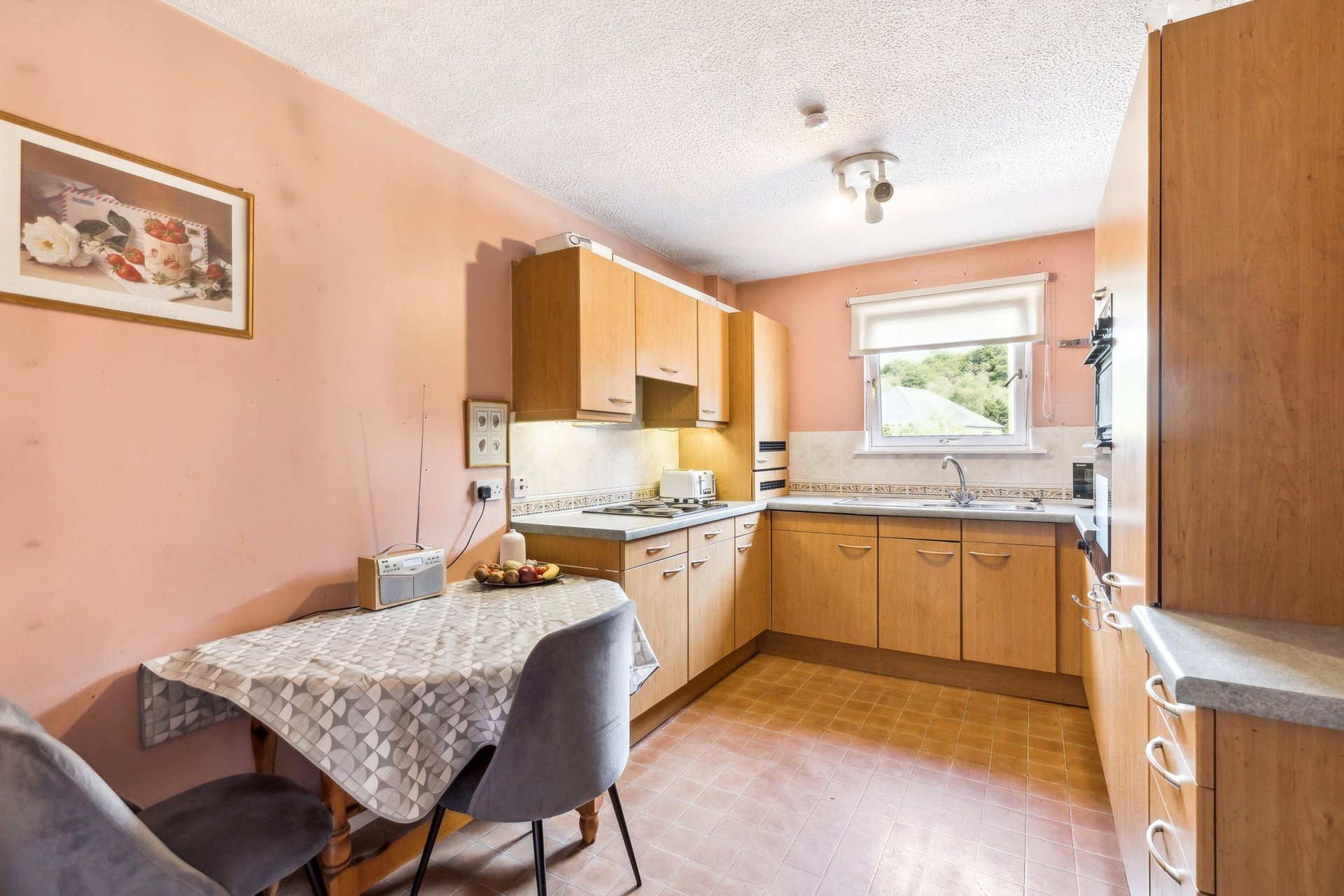 1 Burnmouth Place, Bearsden, G61 3PG - Picture #9