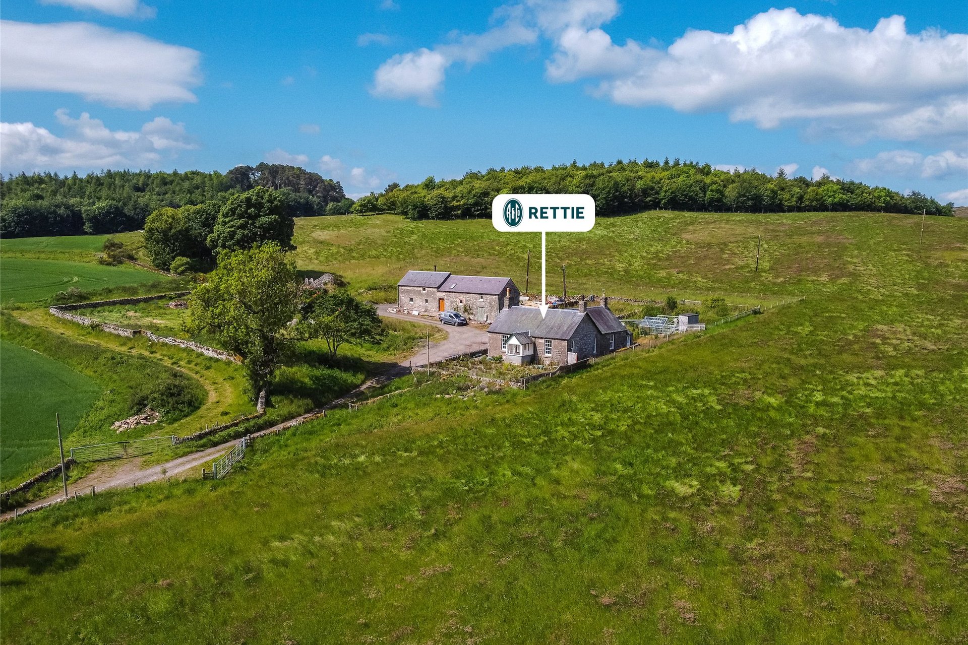 Pitnappie Farmhouse, By Newtyle, Blairgowrie, Angus, PH12 8UR - Picture #1
