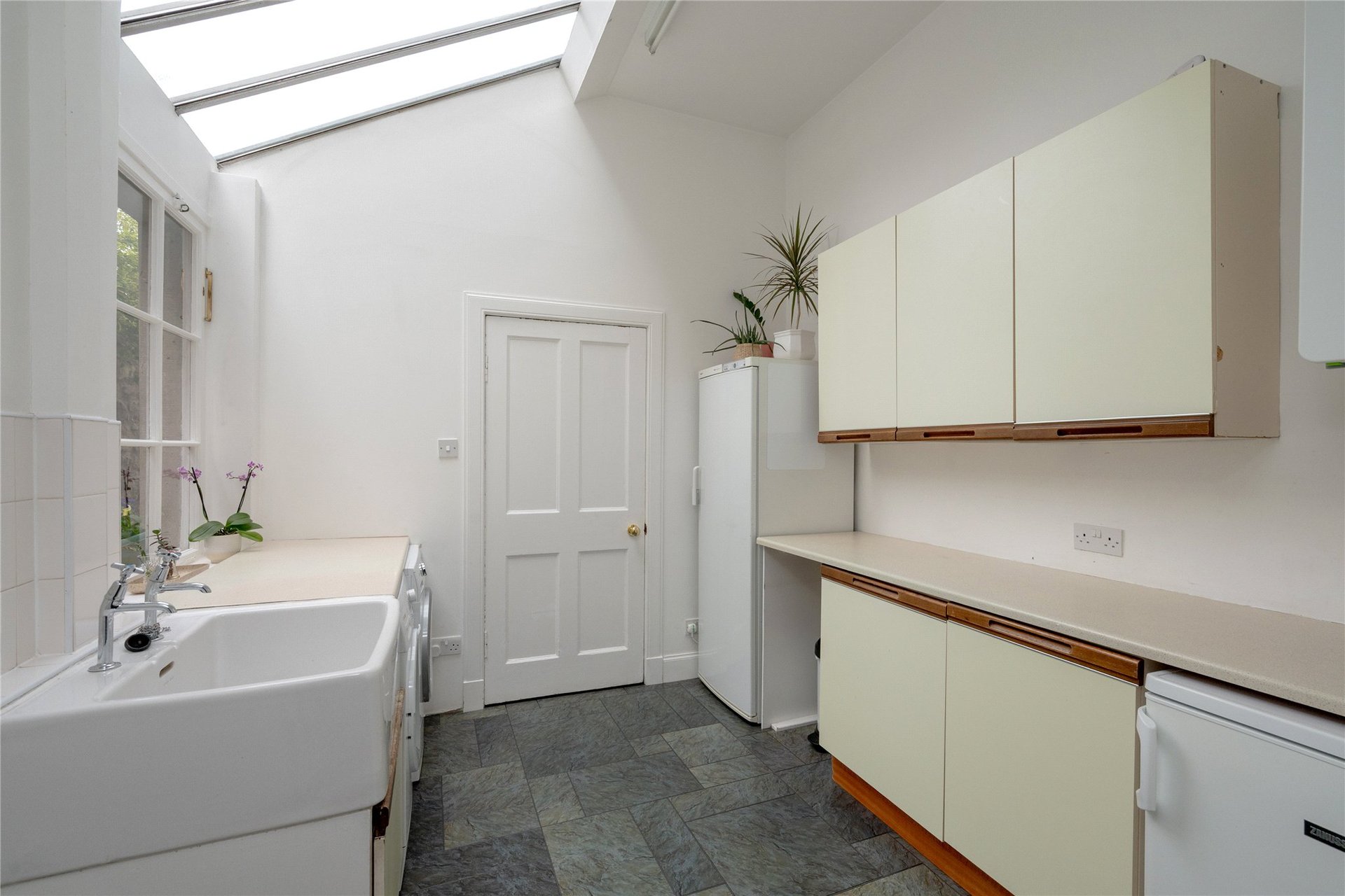 111 Trinity Road, Edinburgh, EH5 3JY - Picture #11