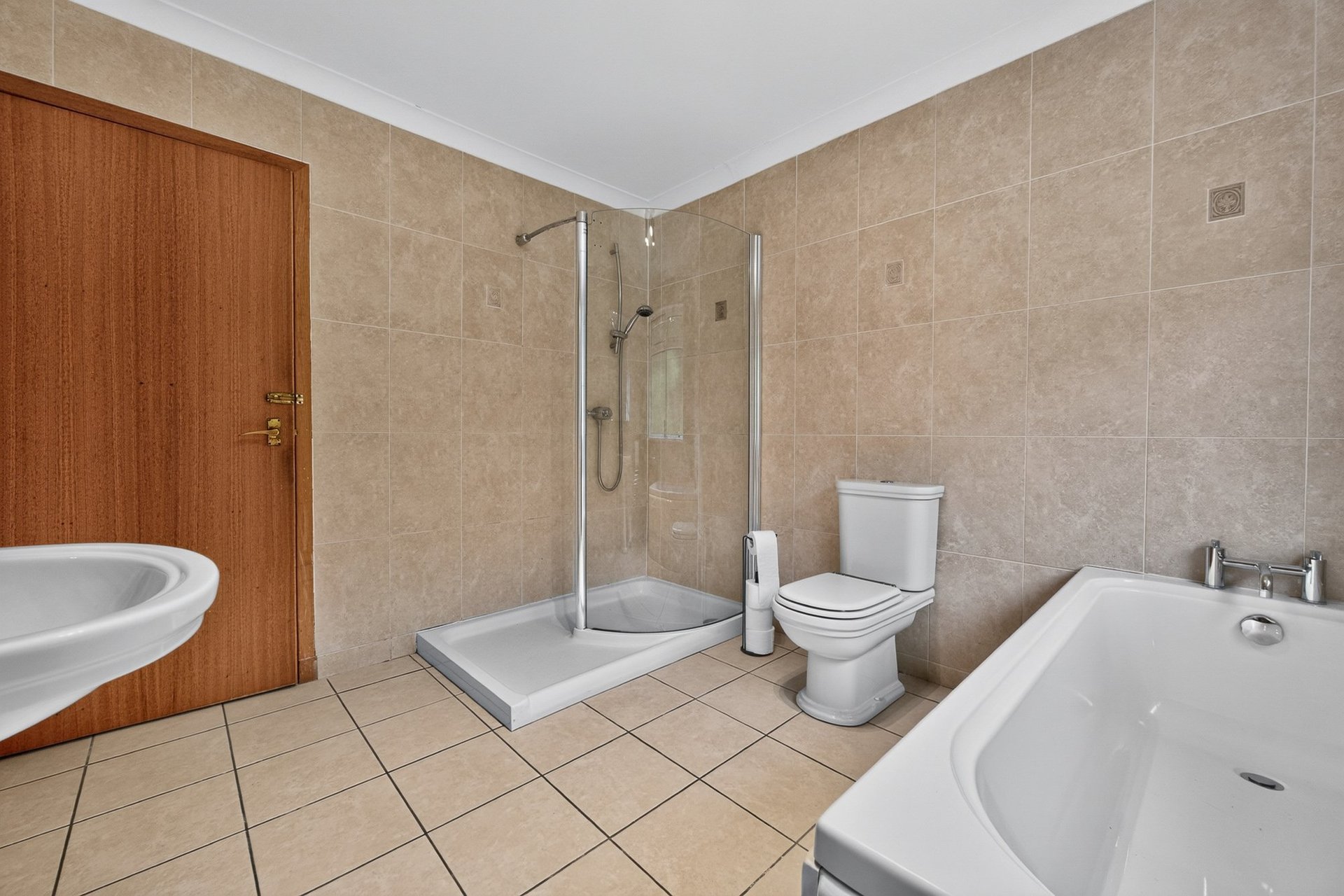 9 Cromalt Crescent, Bearsden, G61 4RX - Picture #31