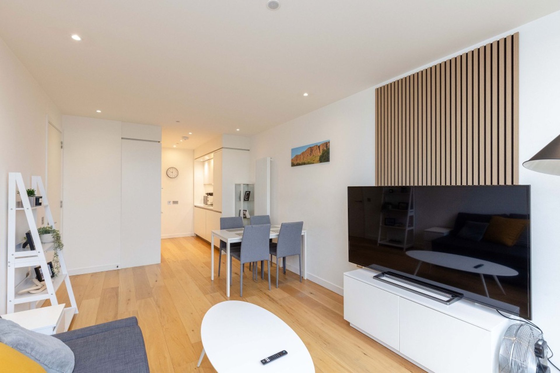 3 Simpson Loan, Meadows, Edinburgh, EH3 9GZ - Picture #6