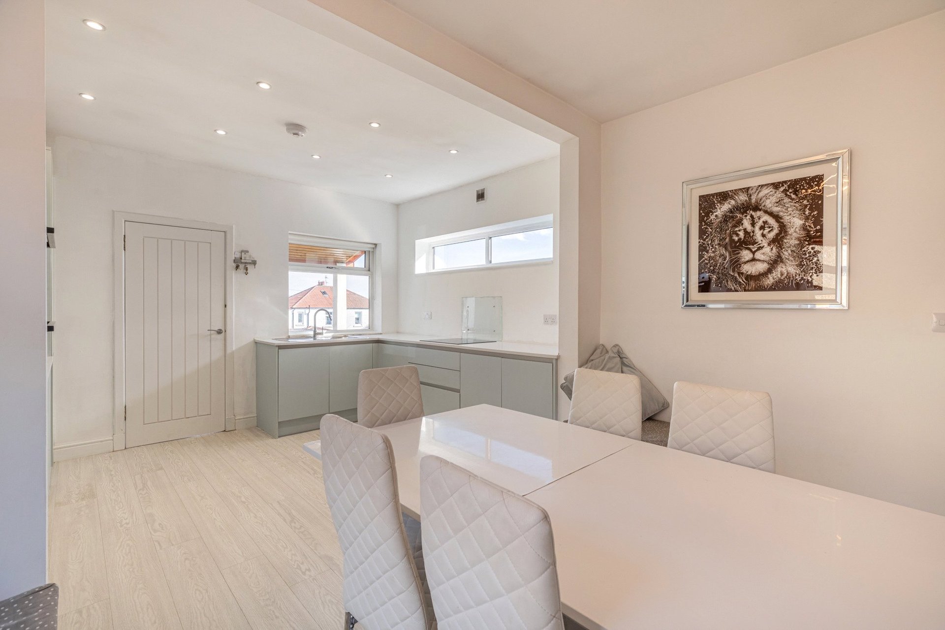 8 Earn Avenue, Bearsden, G61 2PX - Picture #9