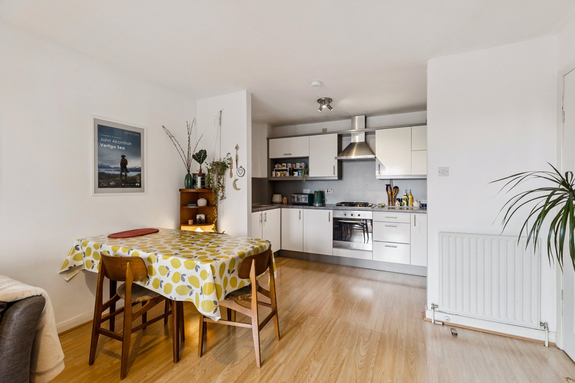 5/2, 90 Barrland Street, Glasgow, G41 1RJ - Picture #5