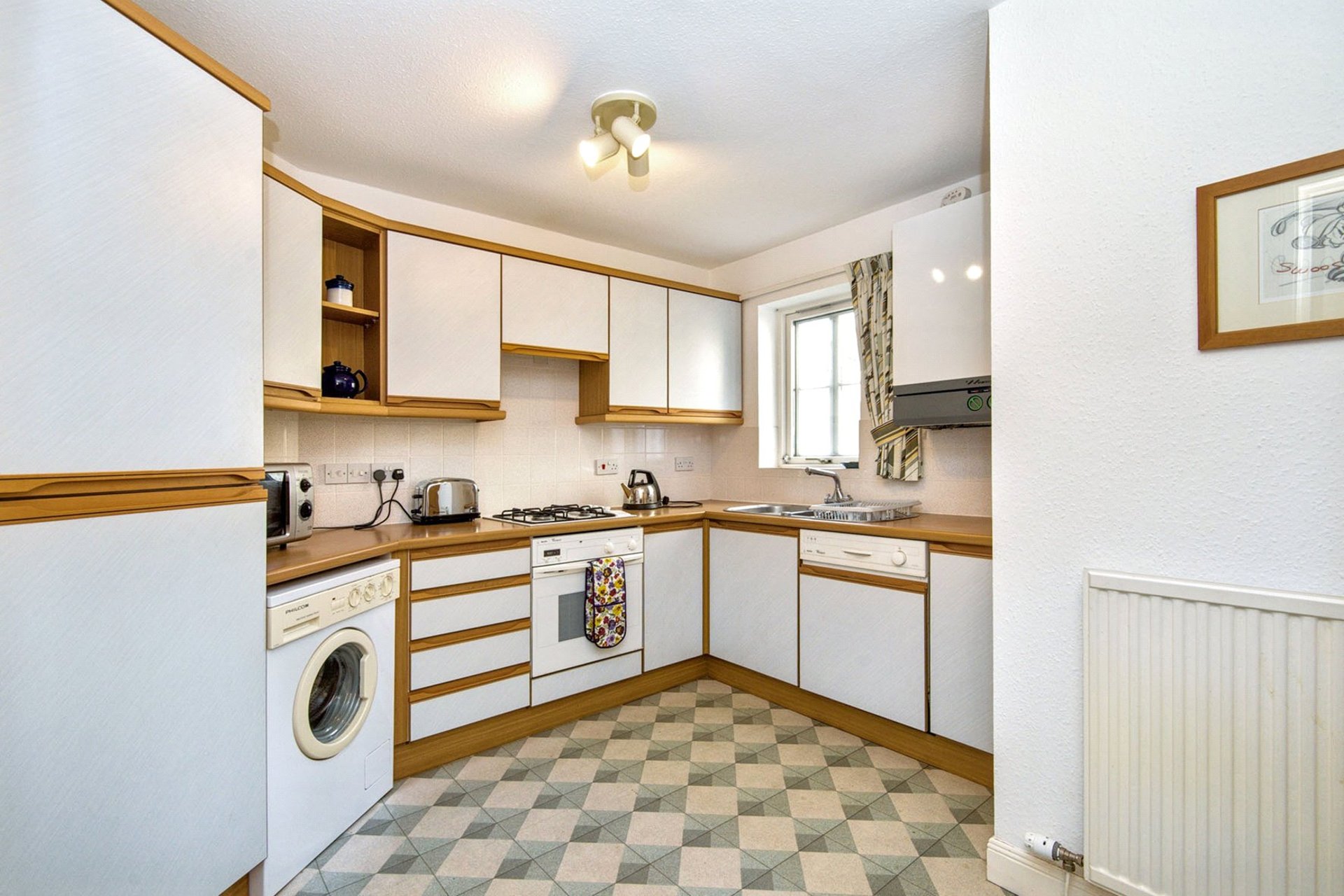 9 Alexandra Court, St. Andrews, Fife, KY16 9XH - Picture #4