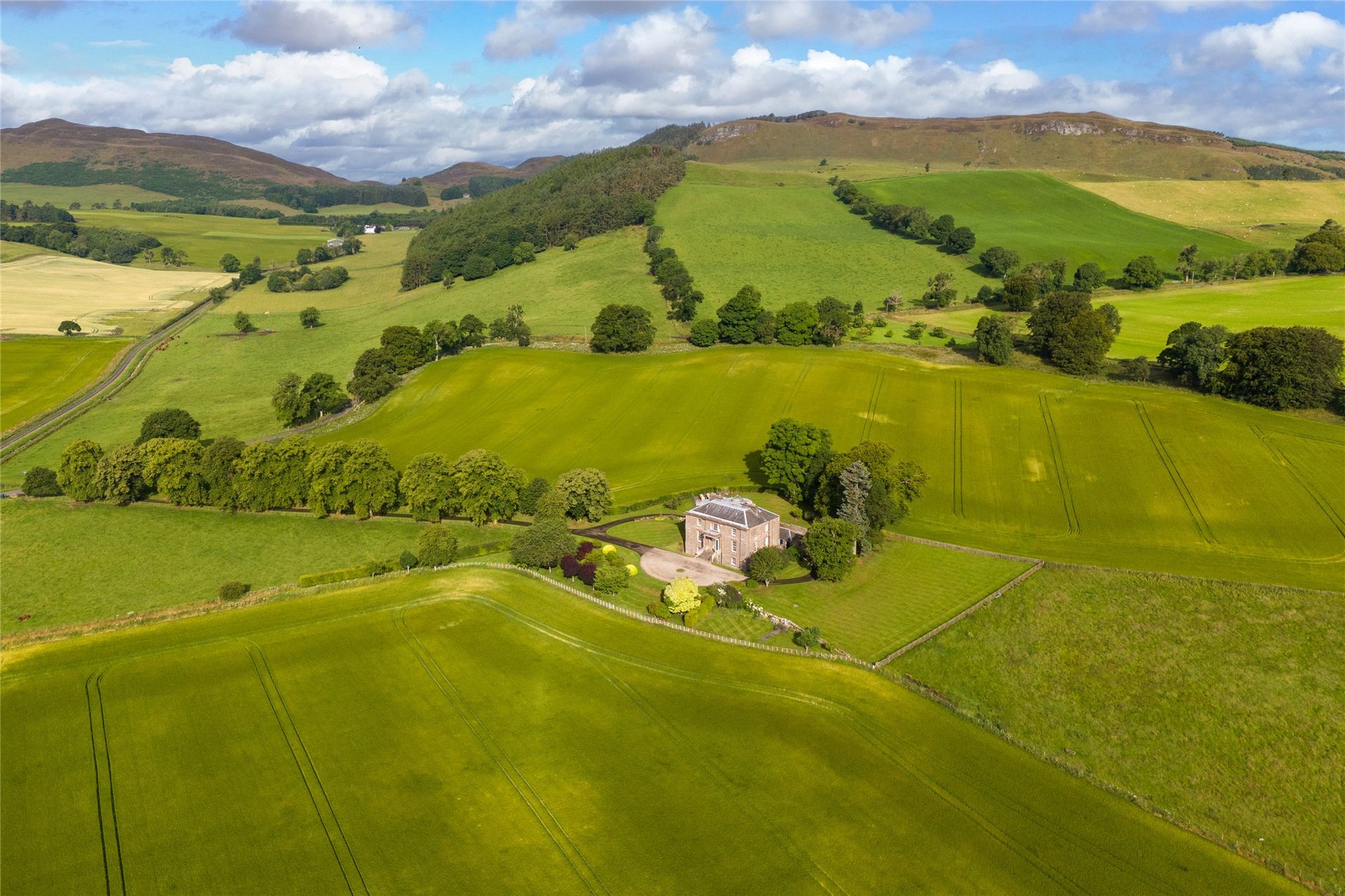 Lochton House, Abernyte, Perth, Perth and Kinross, PH14 9TA - Picture #33