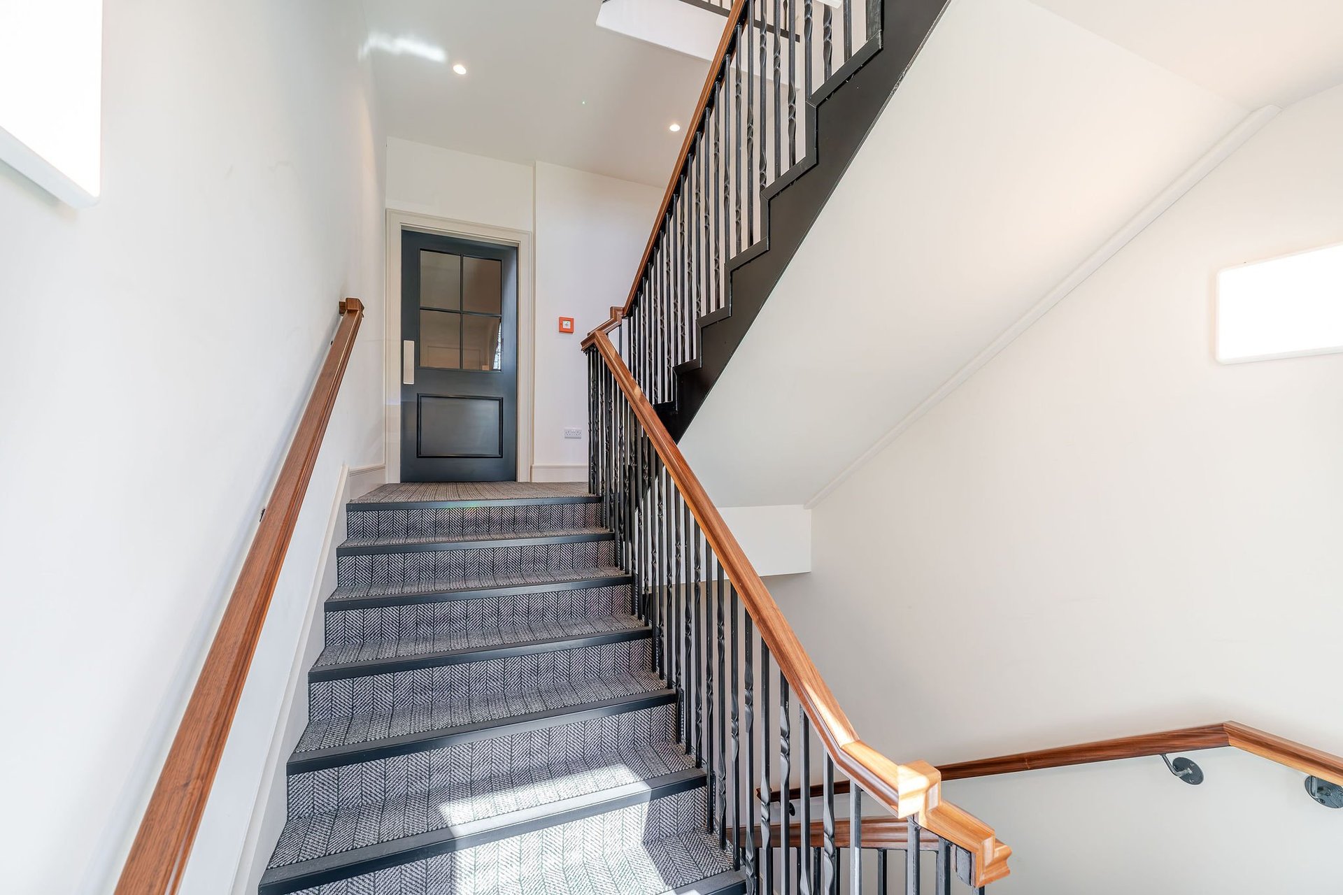 Apartment Three, No.9 Barnton Avenue West, Edinburgh, EH4 6DF - Picture #14