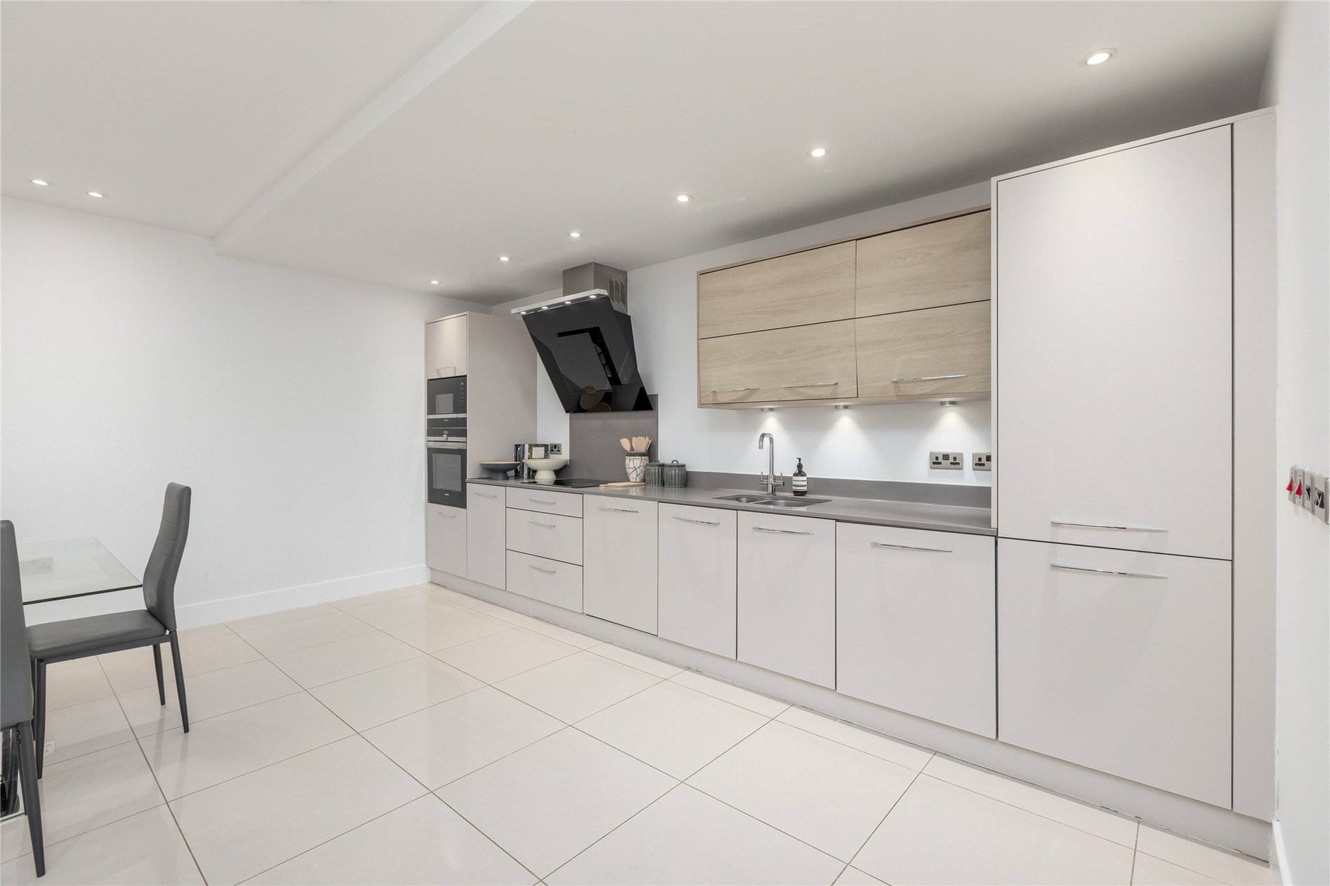 3/2 McEwan Square, Fountainbridge, Edinburgh, EH3 8EL - Picture #6