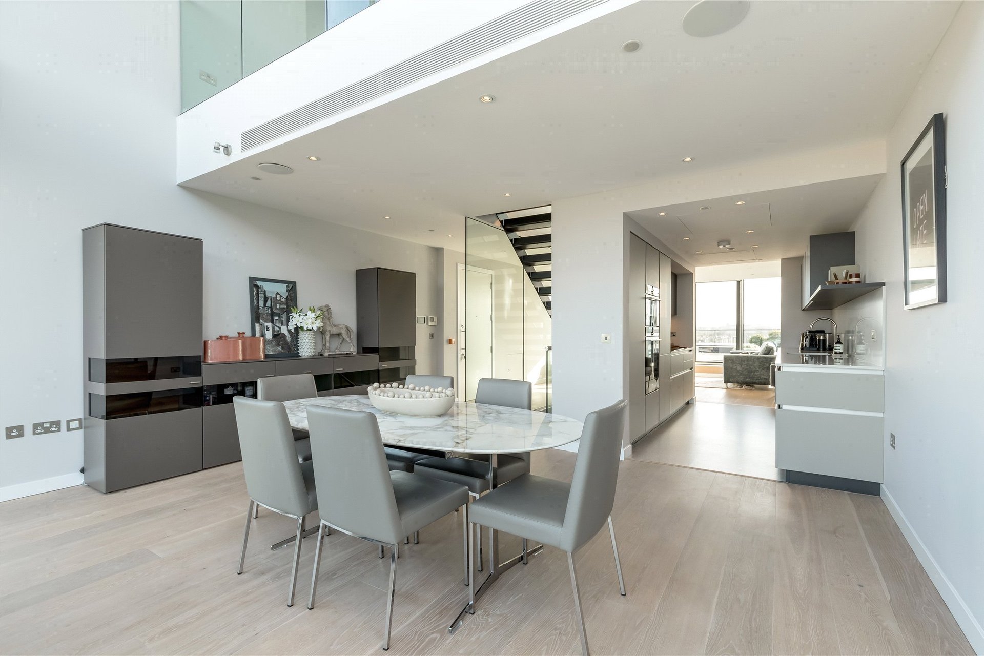 Flat 31, 12 Simpson Loan, Edinburgh, Midlothian, EH3 9GP - Picture #5