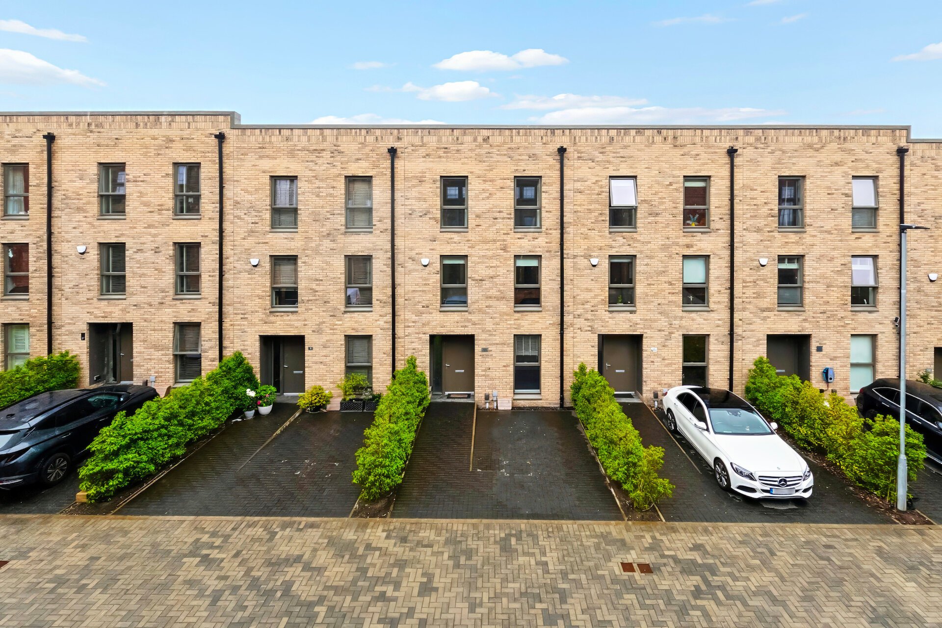11 Teacher Court, Jordanhill, Glasgow, G13 1SY - Picture #1