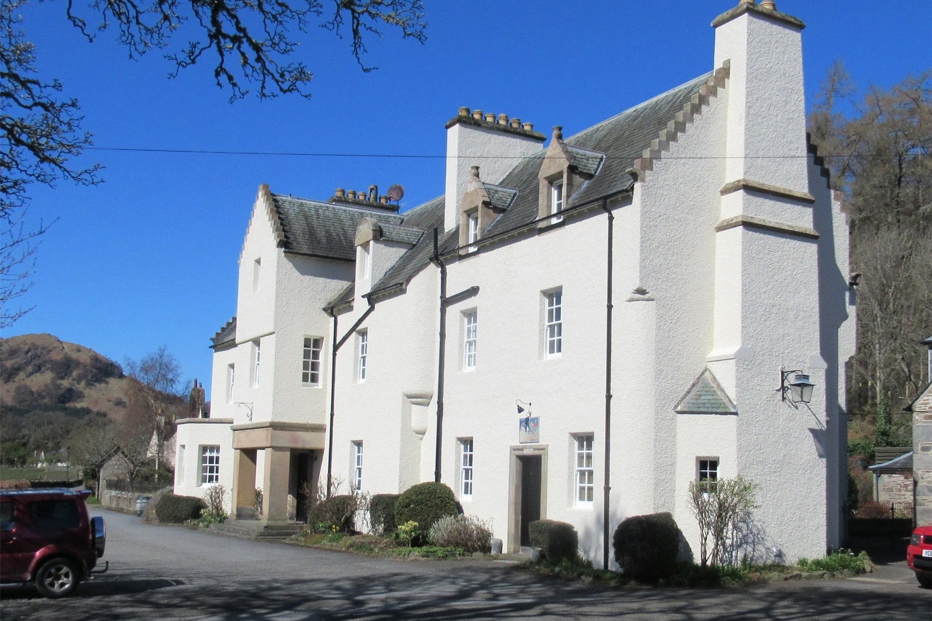Fortingall Hotel & Cottage, Fortingall, Aberfeldy, Perthshire, PH15 2NQ - Picture #2