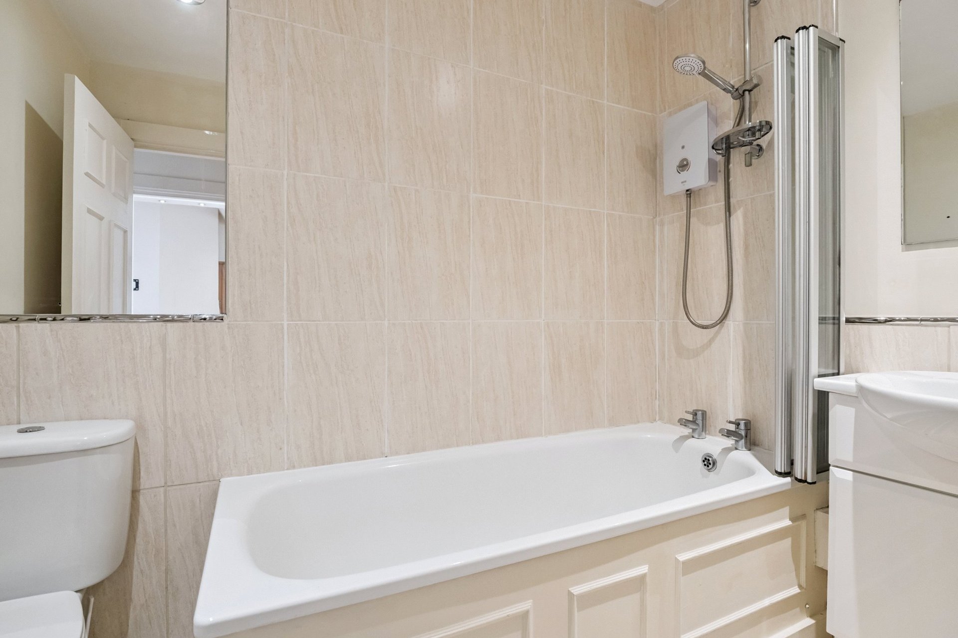 Flat 44, 5 Drummond Street, Edinburgh, Midlothian, EH8 9TT - Picture #10