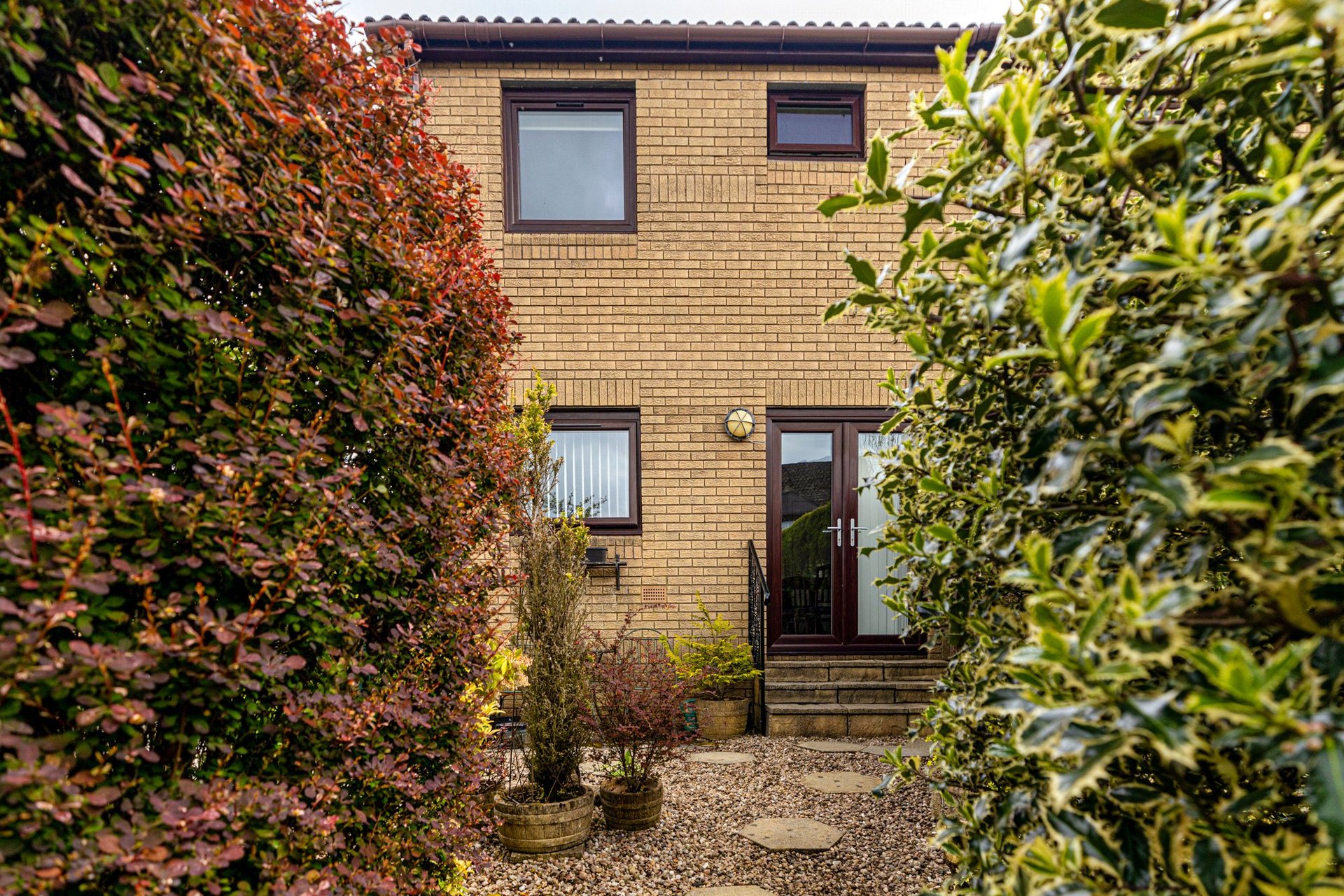 9 Roxburgh Drive, Bearsden, G61 3LH - Picture #2