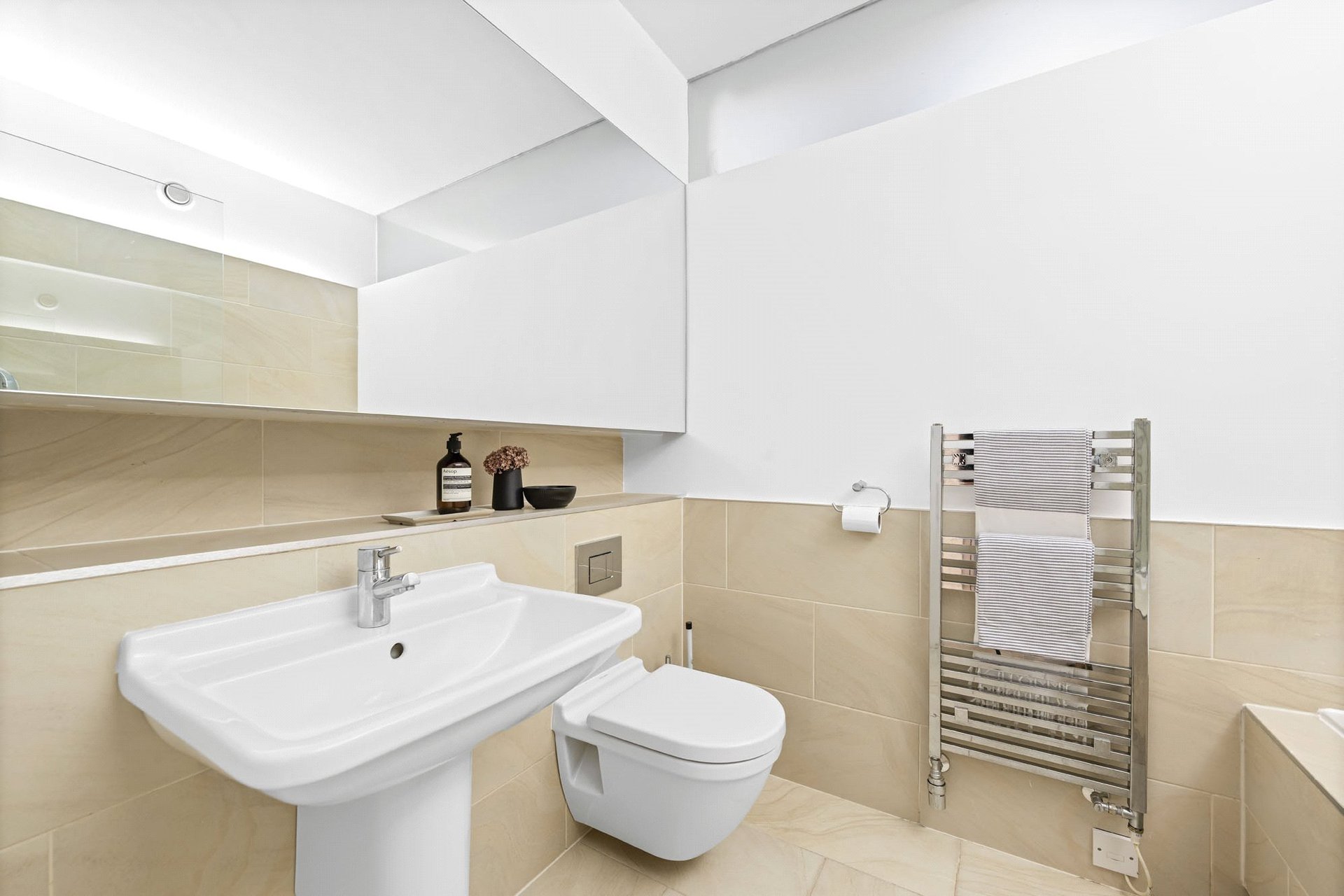 34 Clarence Street, Edinburgh, EH3 5AF - Picture #17