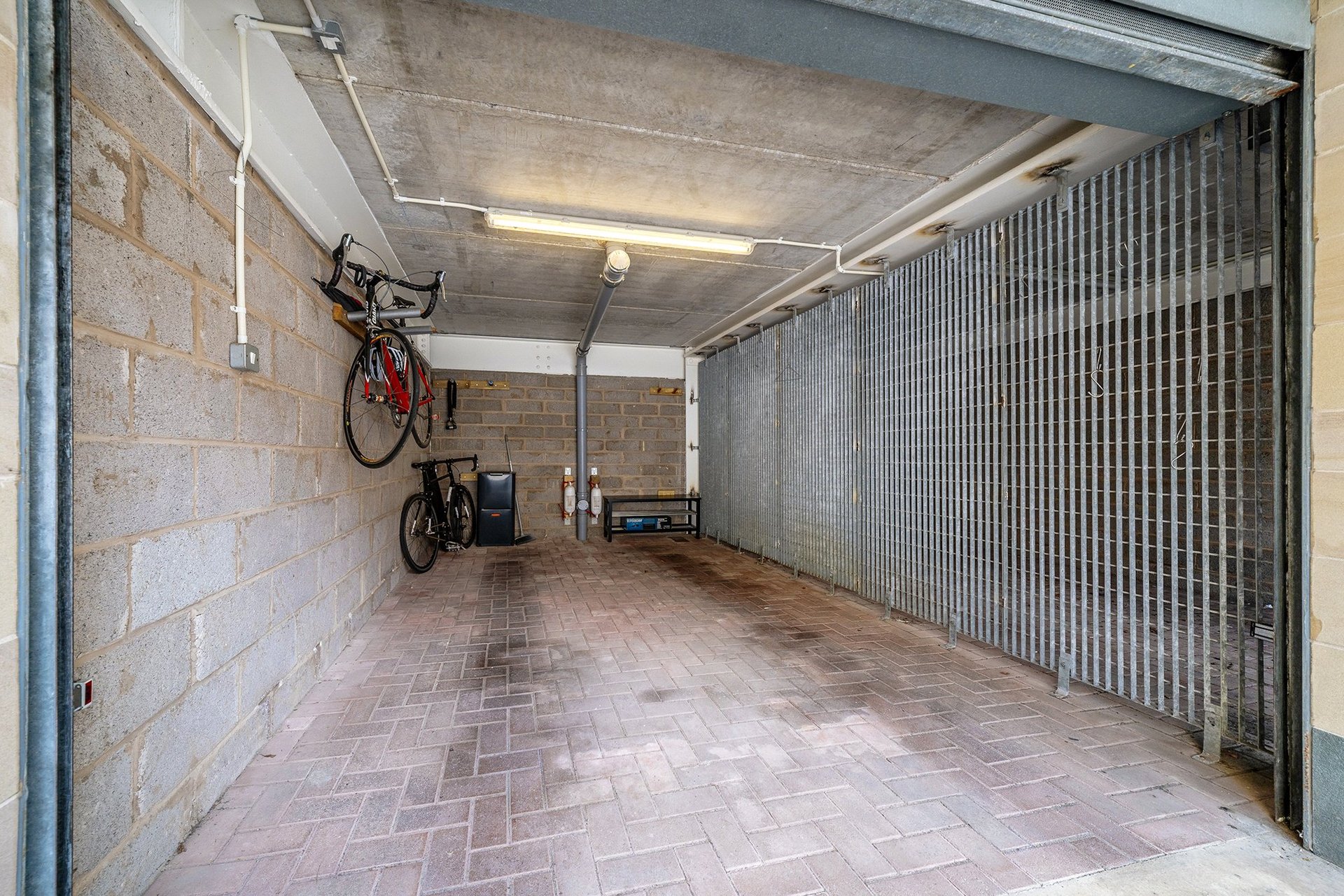 Flat 27 - The Park, 89 Holyrood Road, Holyrood, Edinburgh, EH8 8BA - Picture #22