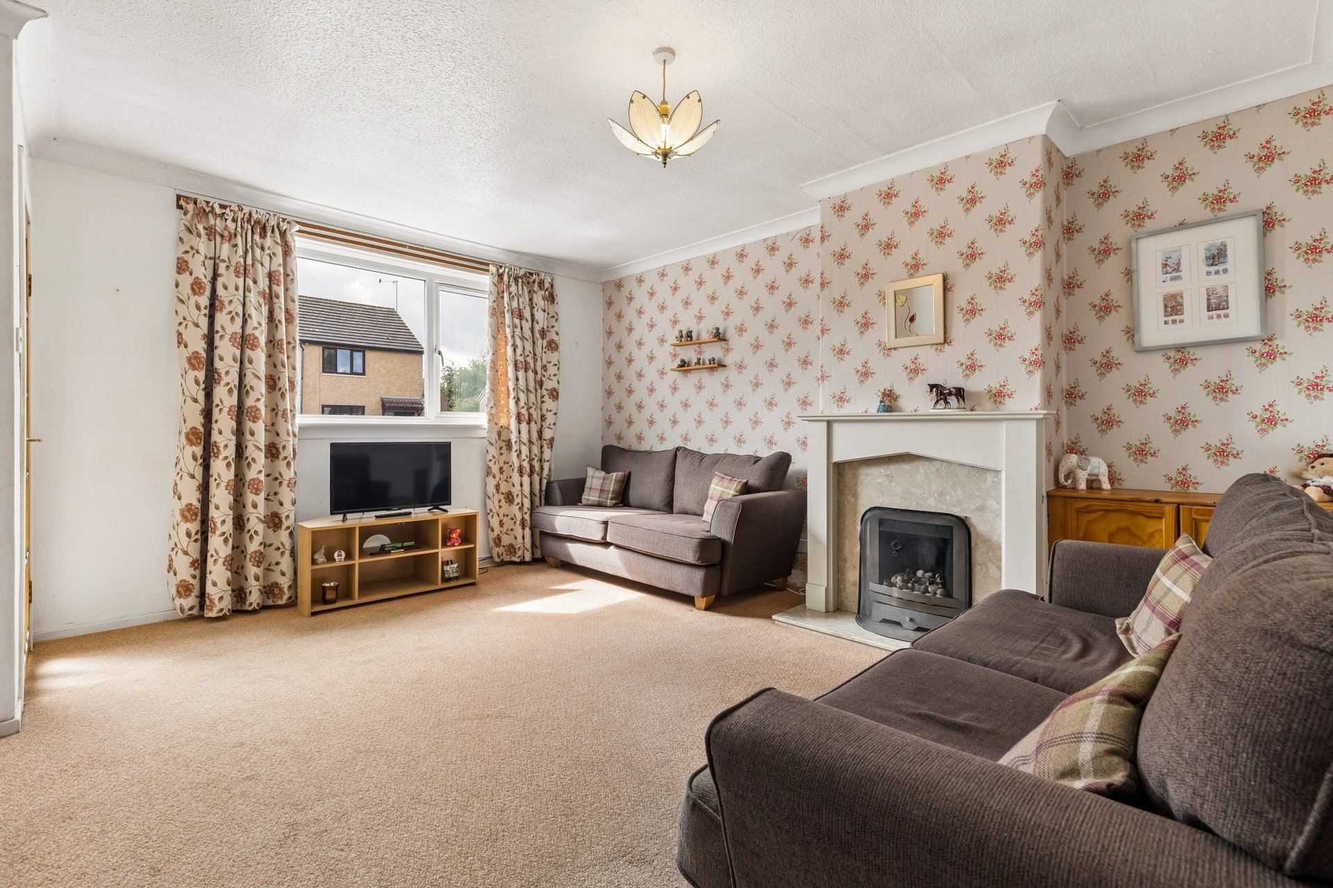 9 Hunter Place, Milngavie, G62 7PY - Picture #3