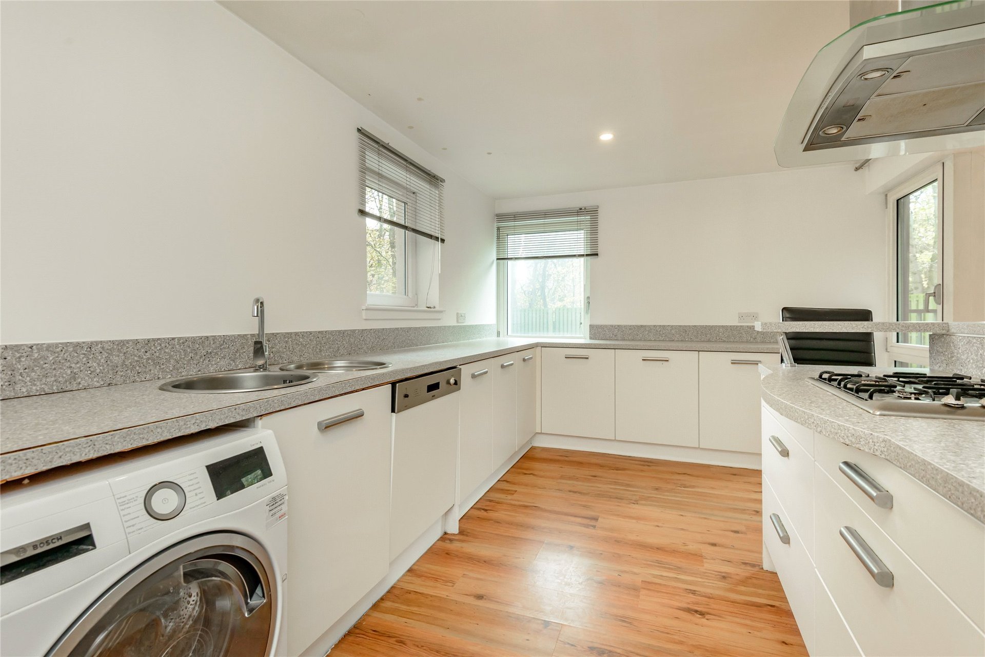 16/2 East Pilton Farm Rigg, Edinburgh, EH5 2GE - Picture #8