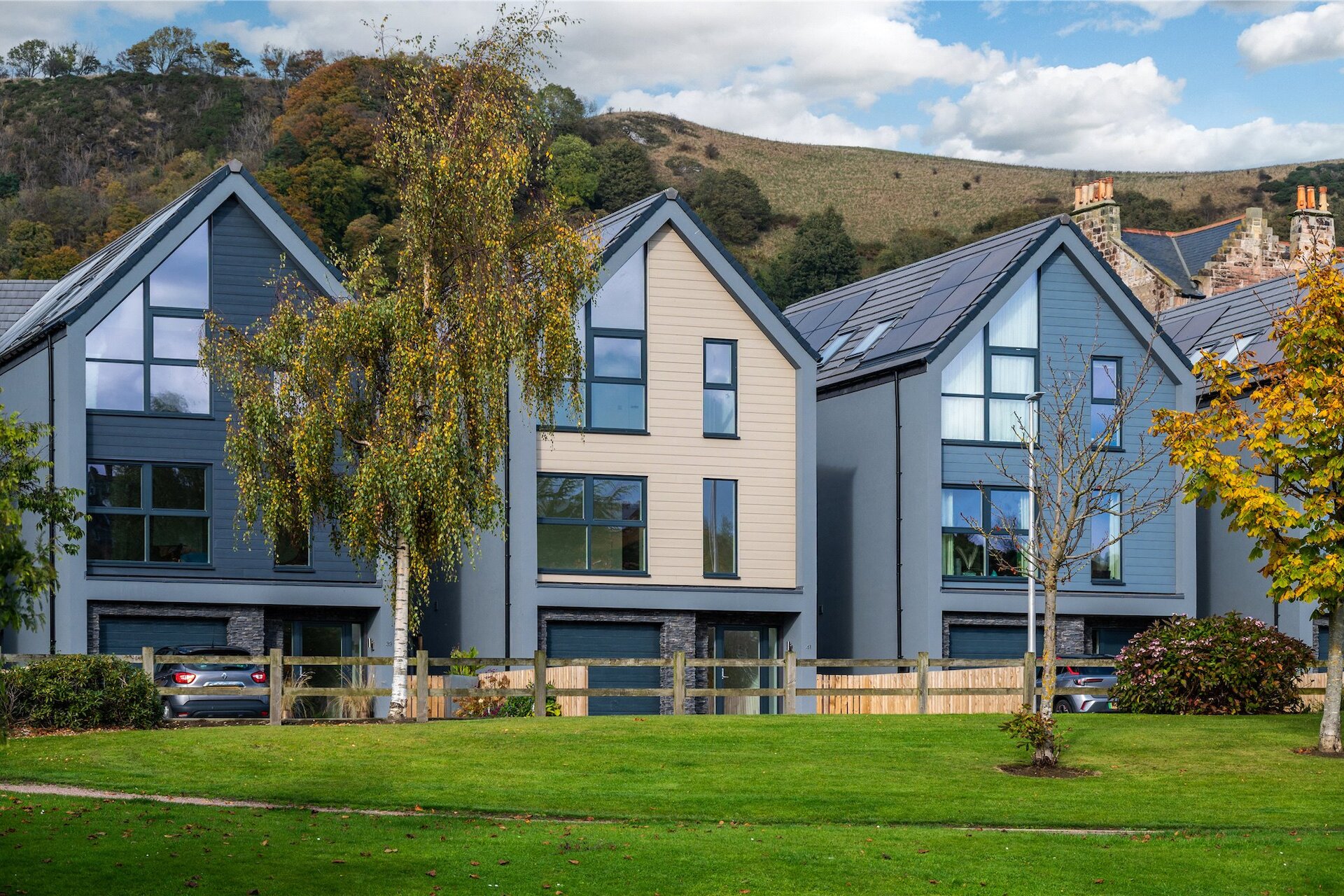 41 Kirkton Drive, Burntisland, Fife, KY3 0DD - Picture #1