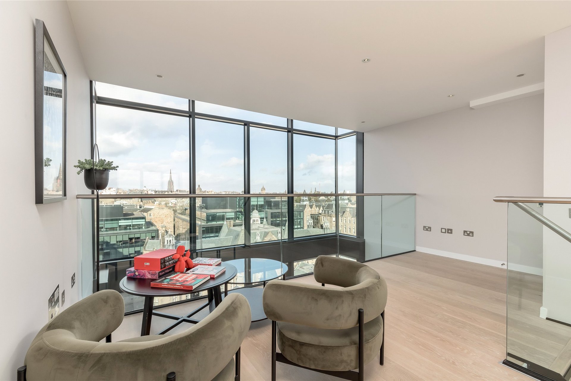 Flat 31, 12 Simpson Loan, Edinburgh, Midlothian, EH3 9GP - Picture #13