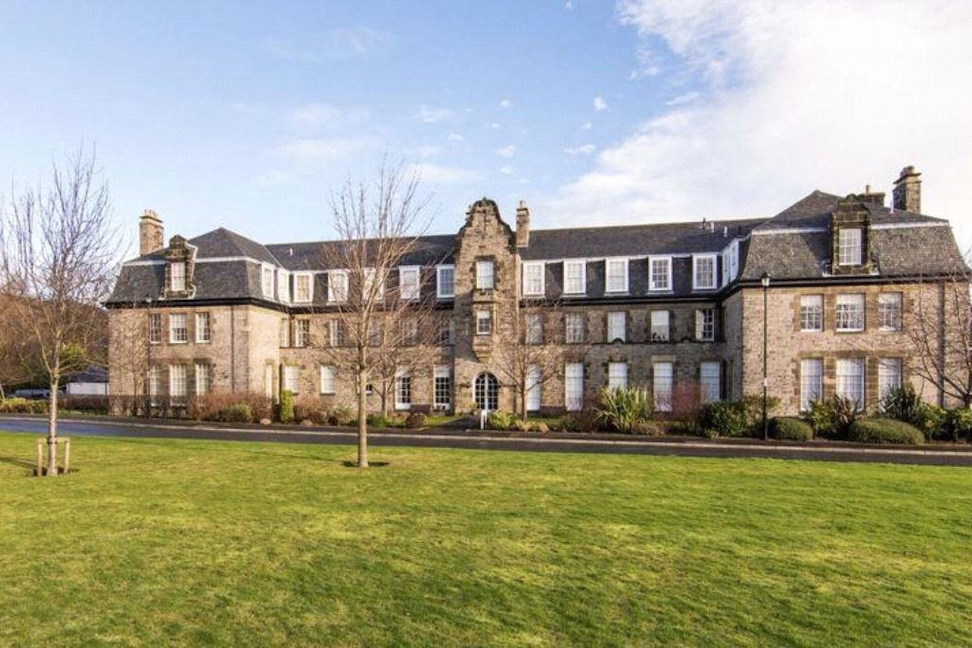 4/5 East Suffolk Park, Edinburgh, Midlothian, EH16 5PL - Picture #1
