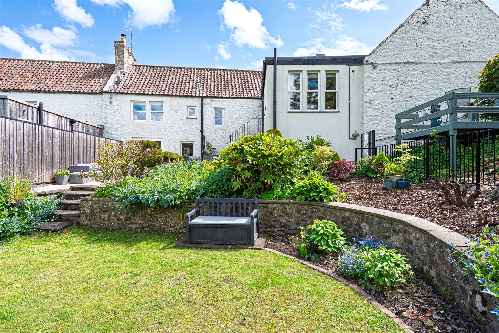 Kingarroch Cottage and Smiddy, Main Street, Craigrothie, Fife, KY15 5QA - Picture #31
