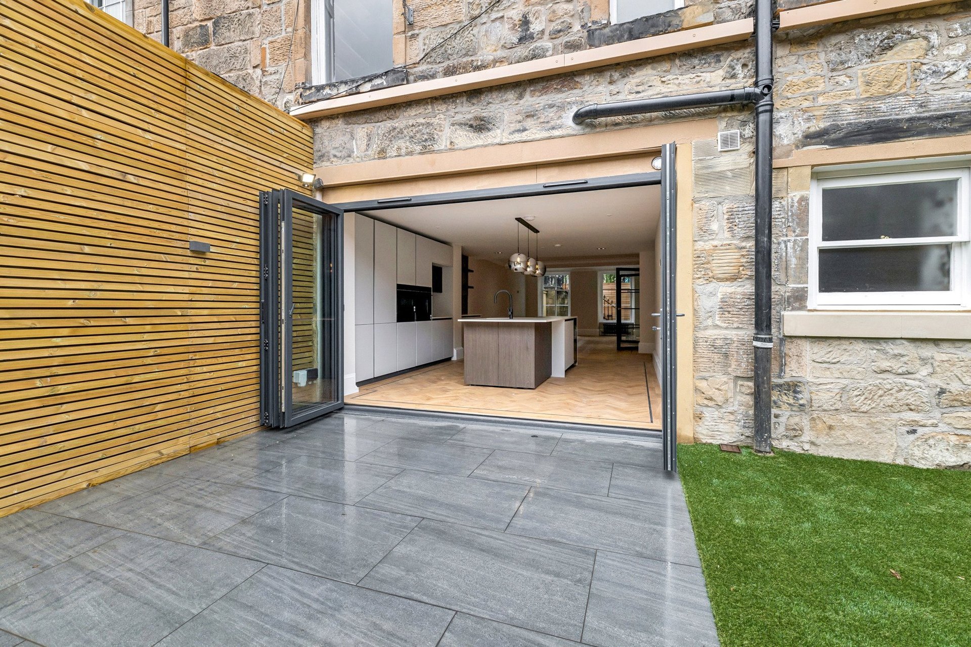 Garden Flat, 20 Sandyford Place, Kelvingrove, Glasgow, G3 7NG - Picture #13