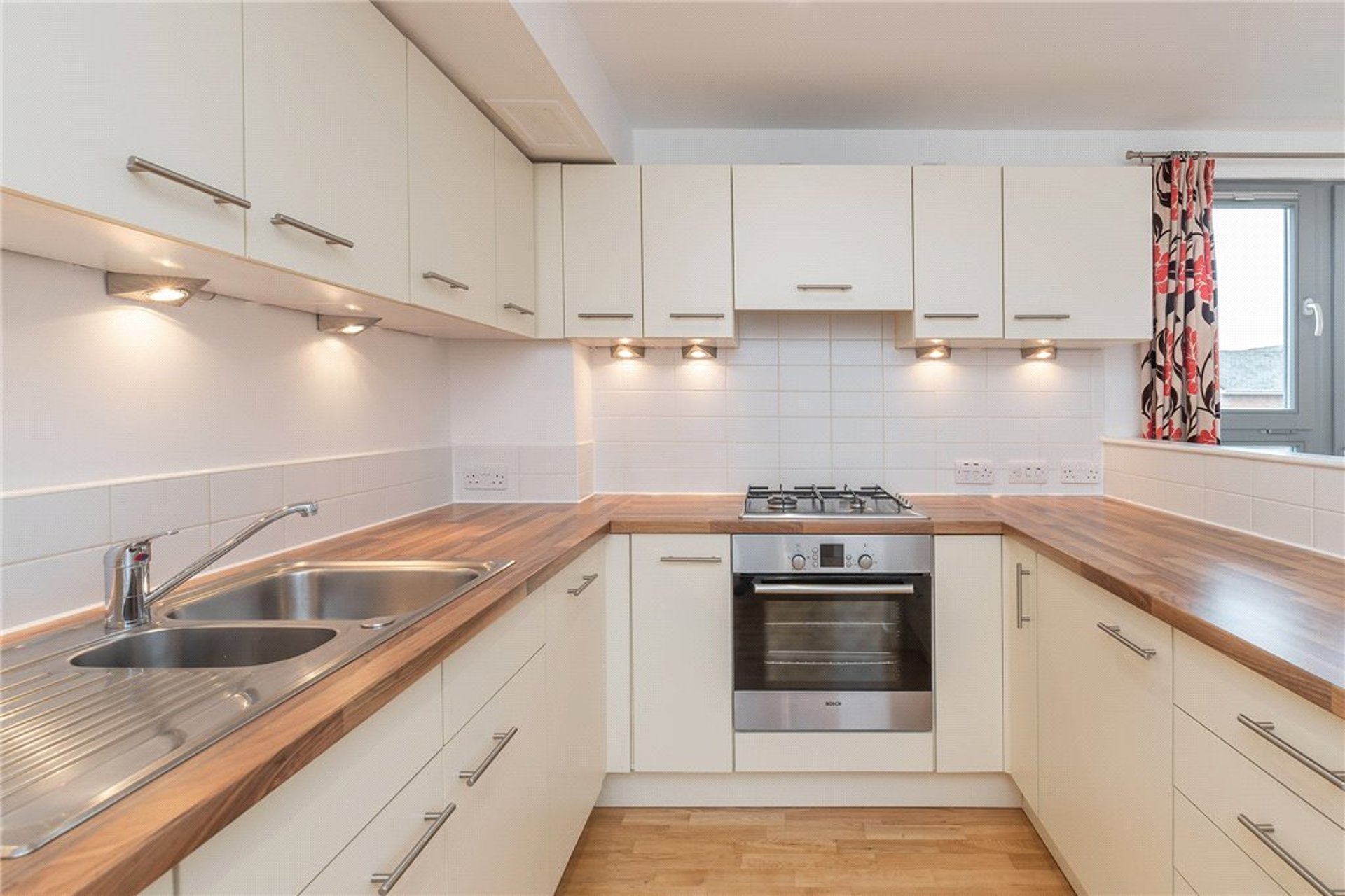 Flat 24, 2 Sheriff Brae, Edinburgh, Midlothian, EH6 6EQ - Picture #2
