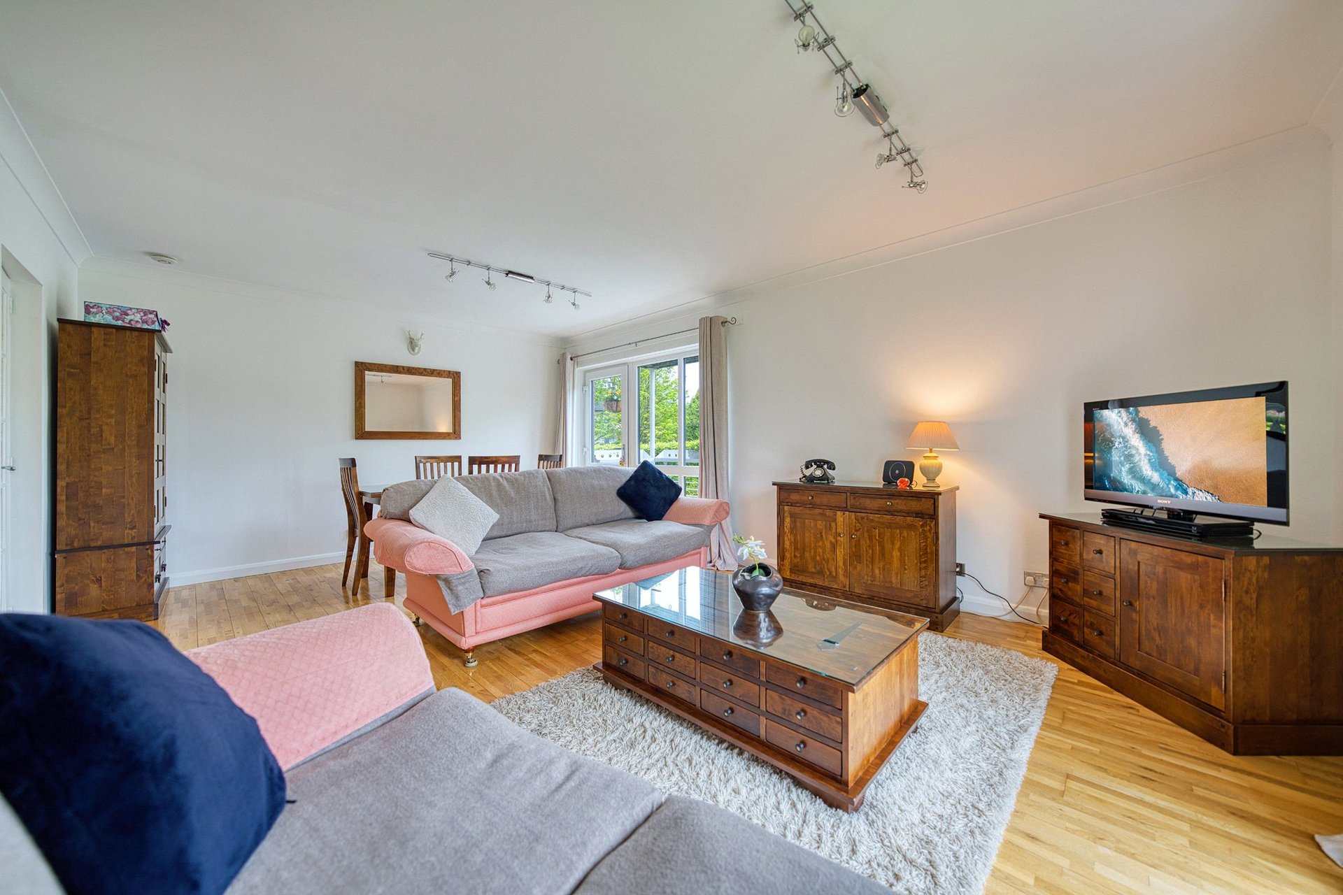 2 Ballagan Place, Milngavie, G62 7RQ - Picture #4
