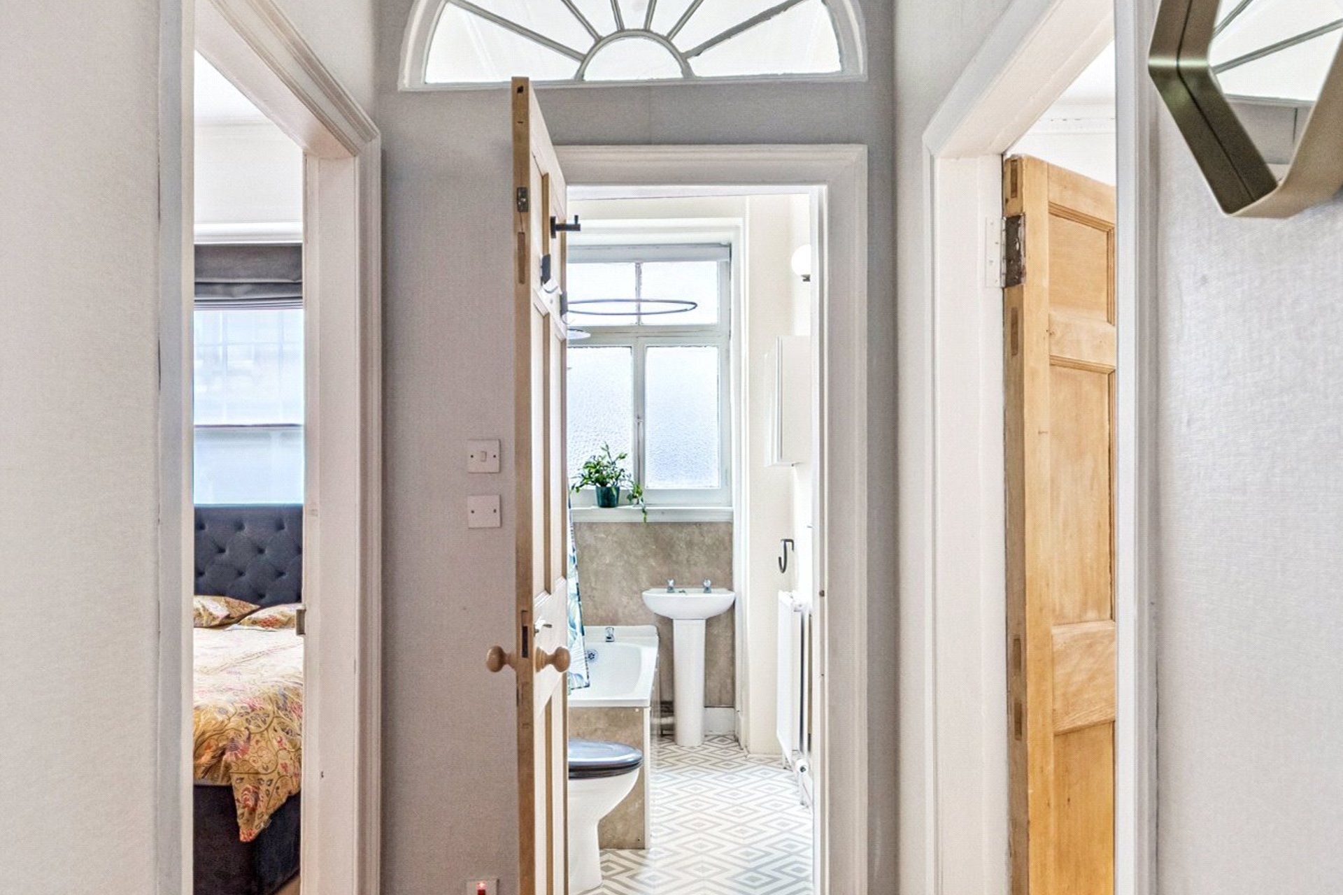 2/1 Grove Street, Edinburgh, EH3 8BB - Picture #18