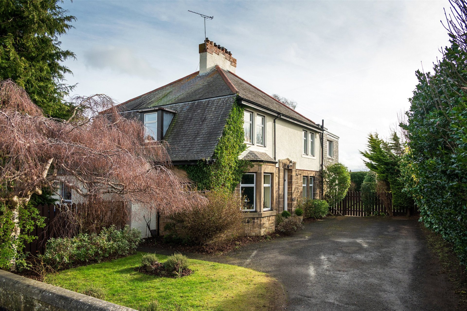 37 Golf Course Road, Bonnyrigg, Midlothian, EH19 2HZ - Picture #22