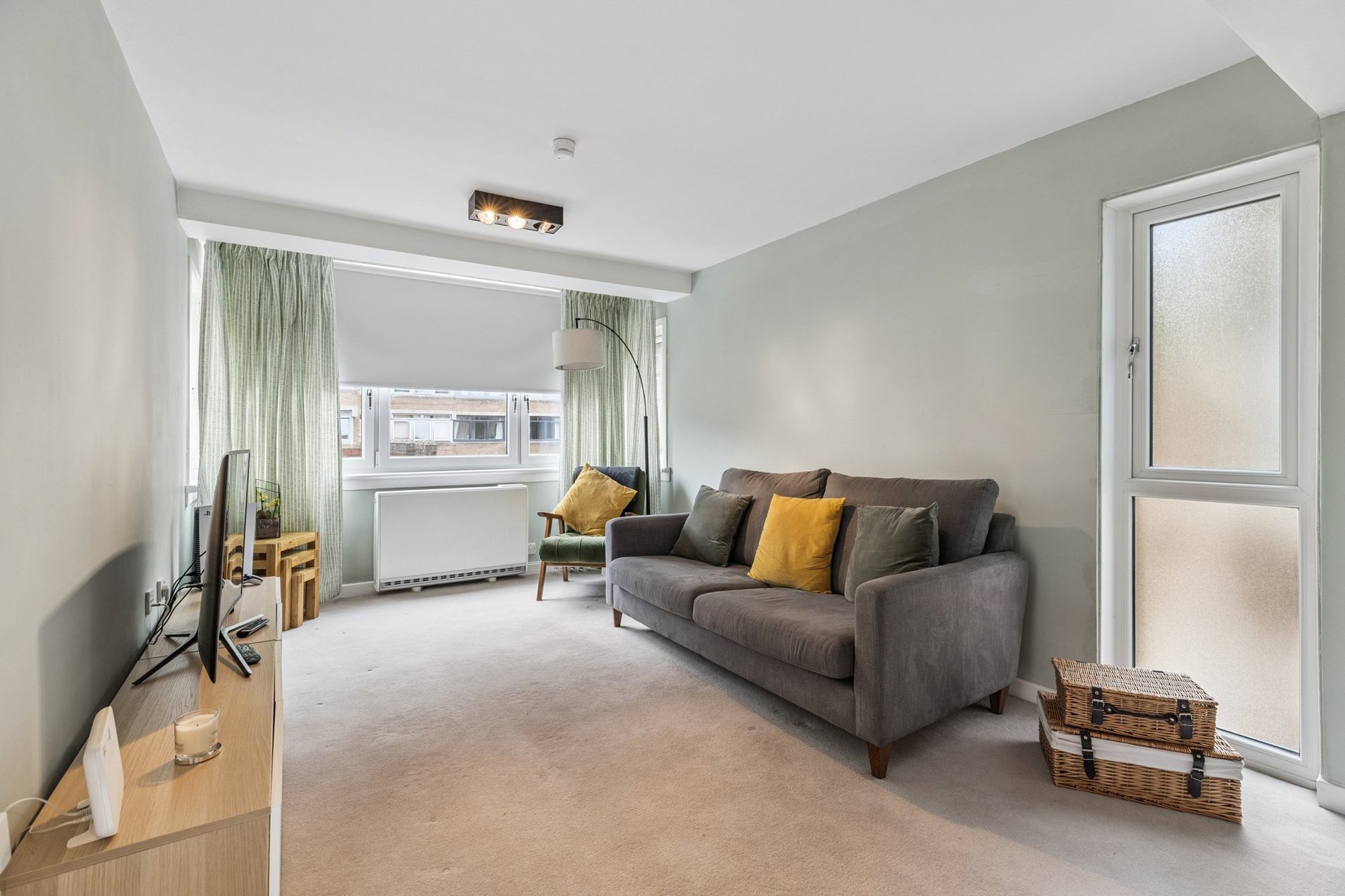 Flat 16, Dudley Court, 24 Lethington Avenue, Shawlands, Glasgow, G41 3HY - Picture #2
