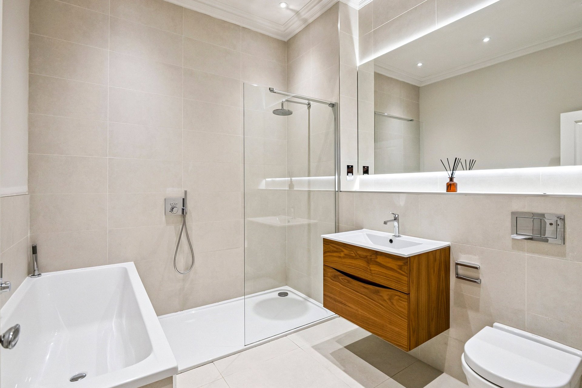 Flat 1, 10 Manor Place, Edinburgh, Midlothian, EH3 7DD - Picture #14