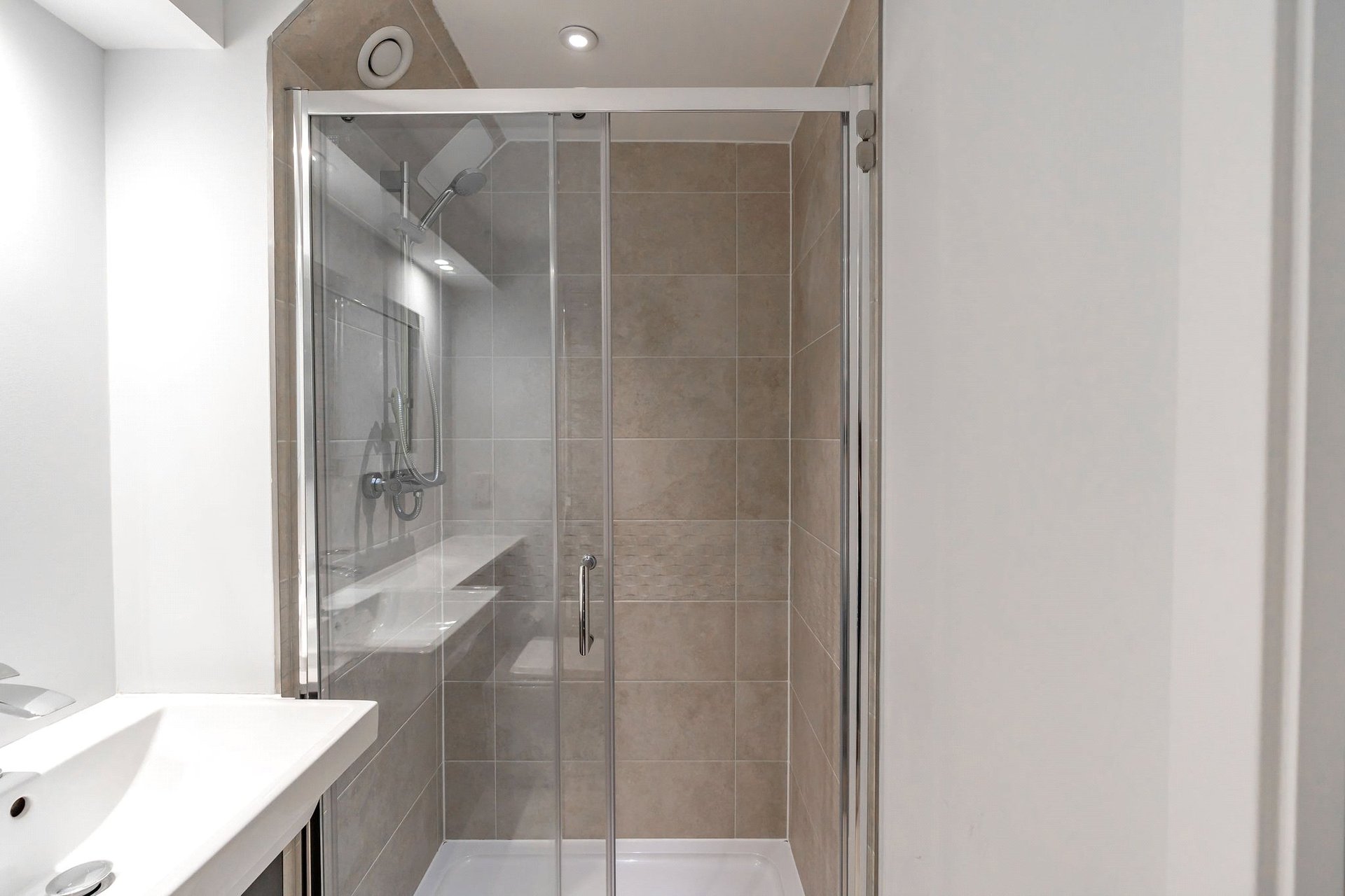 2C Broughton Street Lane, Edinburgh, Midlothian, EH1 3LY - Picture #15