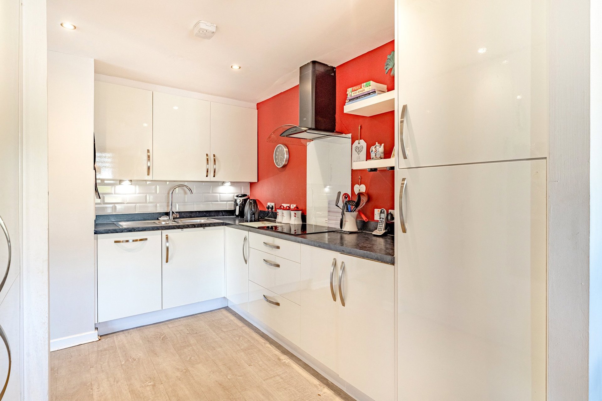 Flat 2/5, 9 St Andrews Way, Bearsden, G61 3RZ - Picture #12