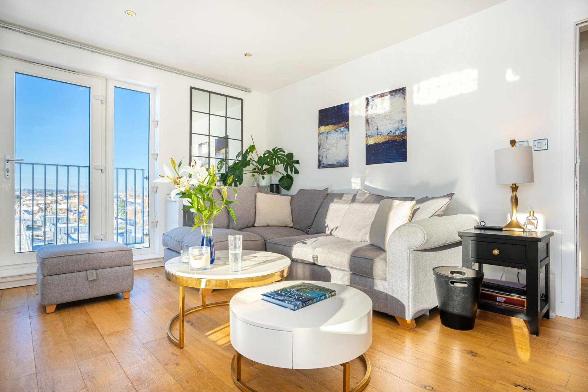 Flat 10, 32 Kimmerghame Drive, Fettes,, Edinburgh, EH4 2GJ - Picture #4