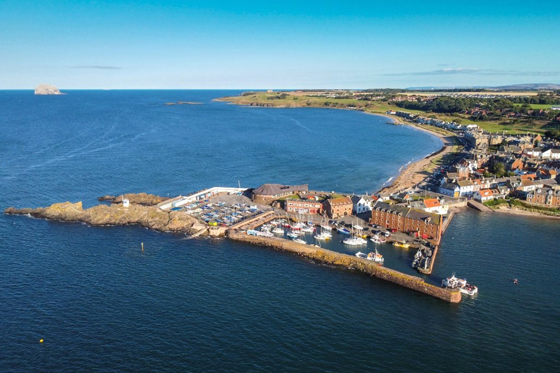 8 The Old Granary, Harbour Terrace, North Berwick, East Lothian, EH39 4JW - Picture #18