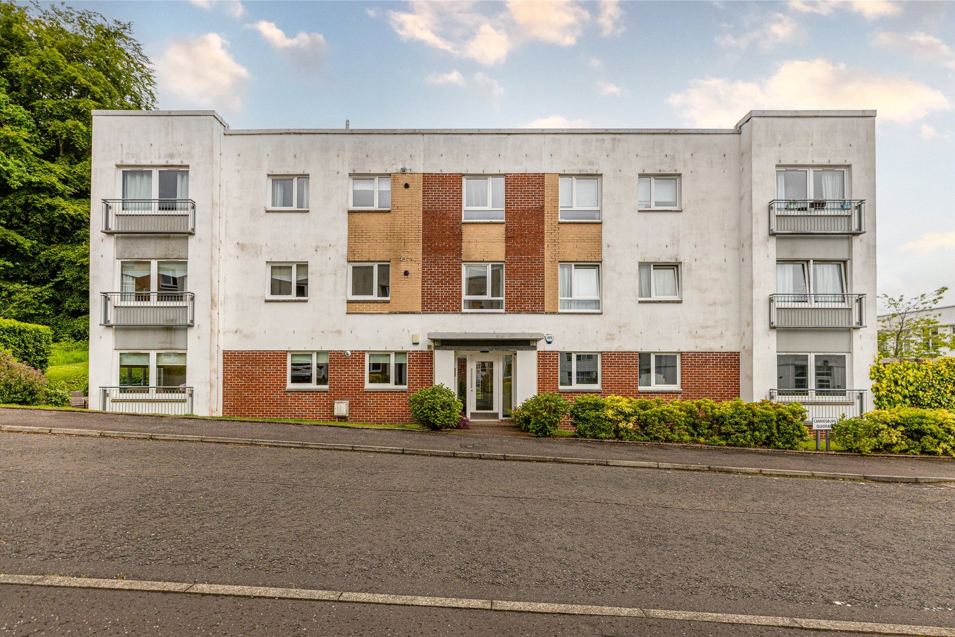 11 Canniesburn Quadrant, Bearsden, Glasgow, East Dunbartonshire, G61 1RU - Picture #1